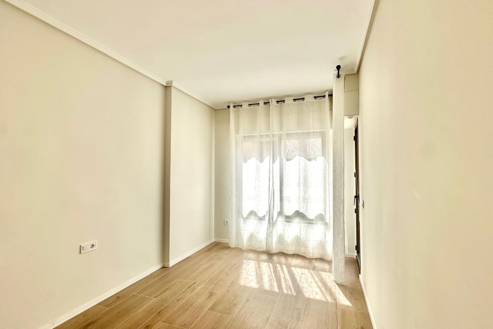 Revânzare - Apartament -
Torrevieja - Centro