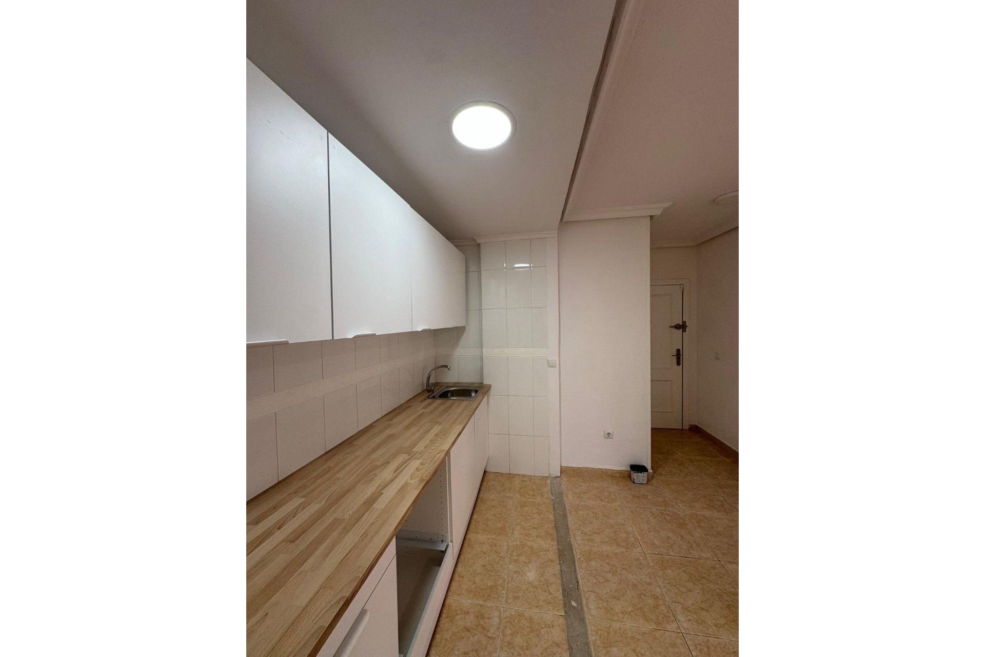 Revânzare - Apartament -
Torrevieja - Centro