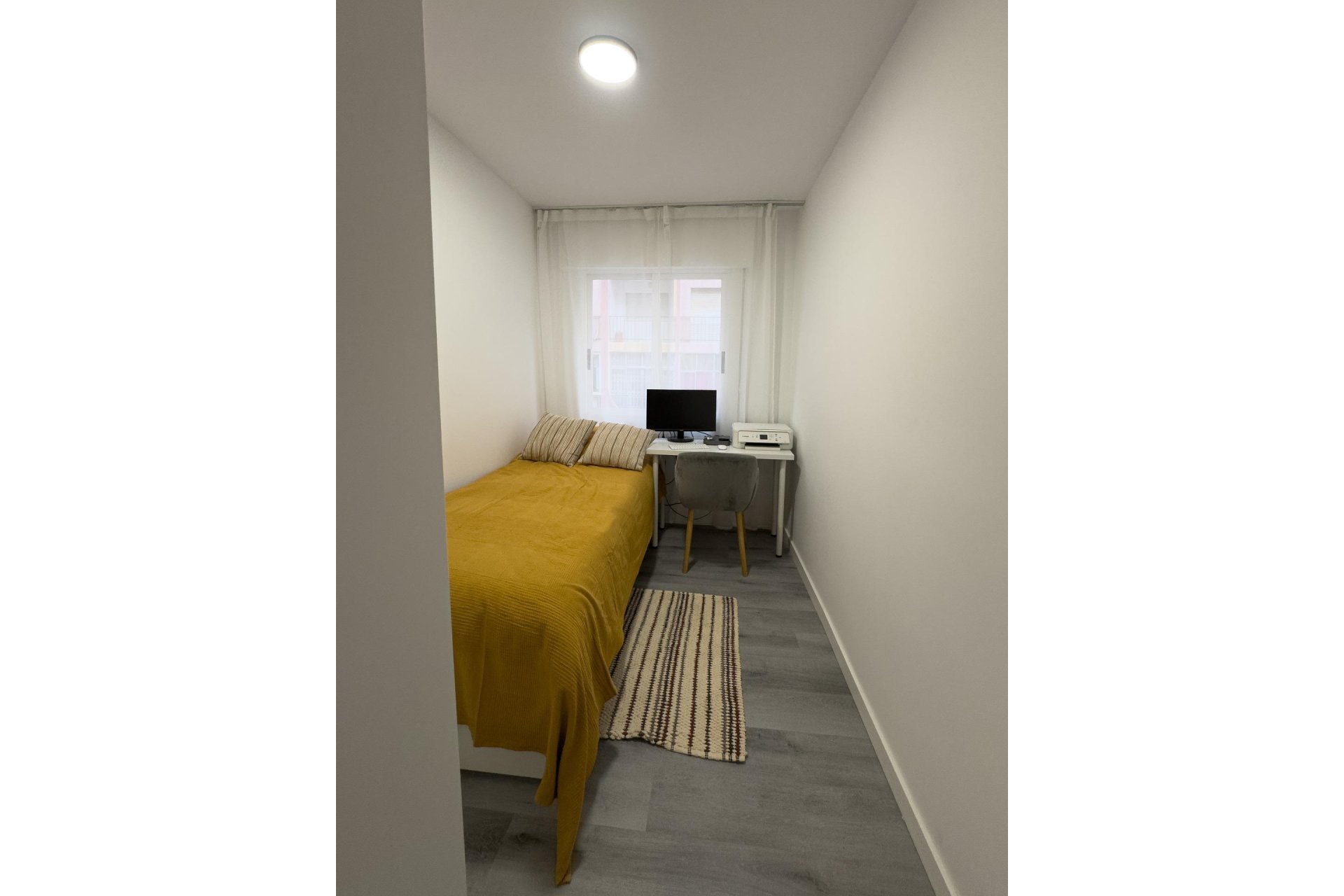 Revânzare - Apartament -
Torrevieja - Centro
