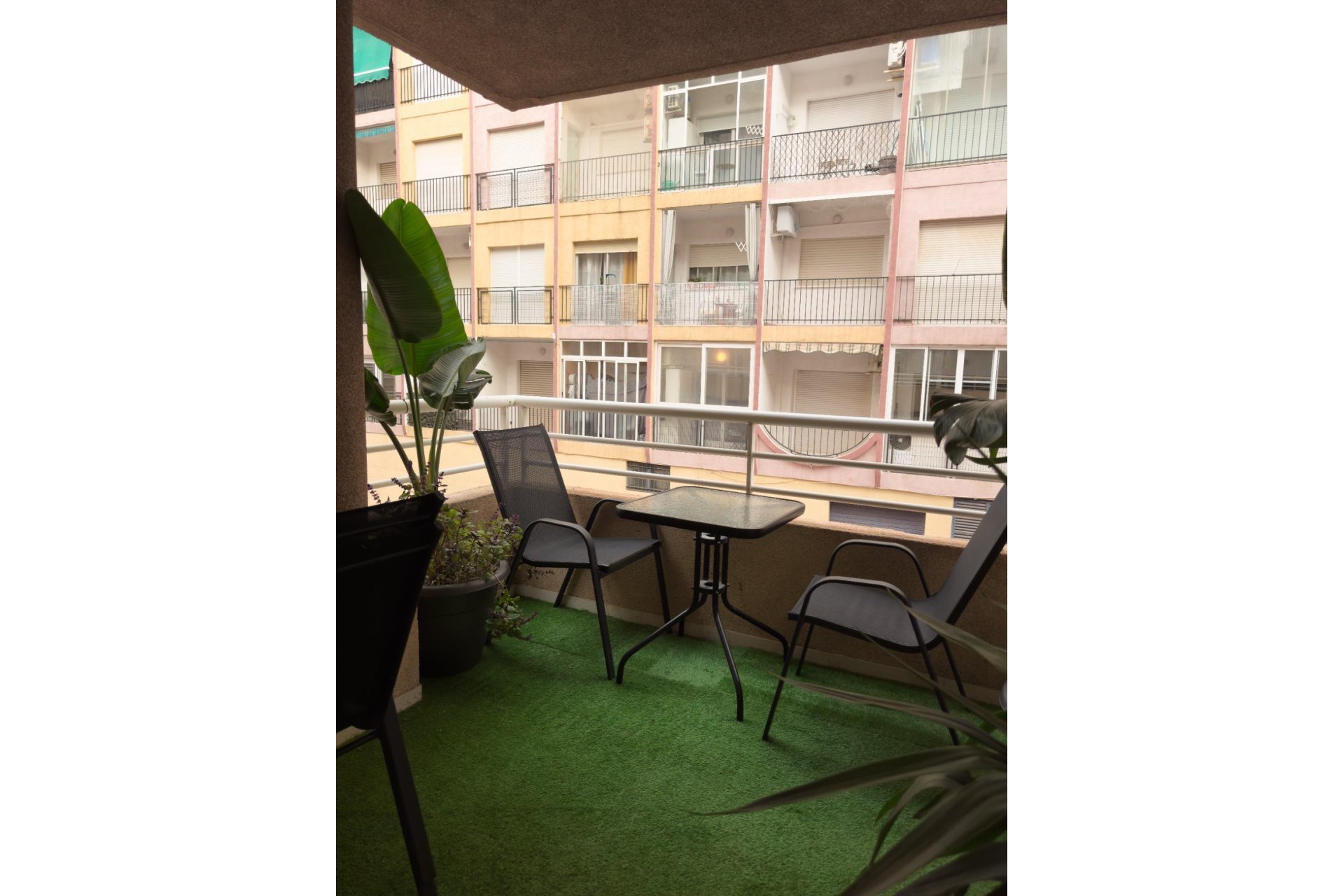 Revânzare - Apartament -
Torrevieja - Centro