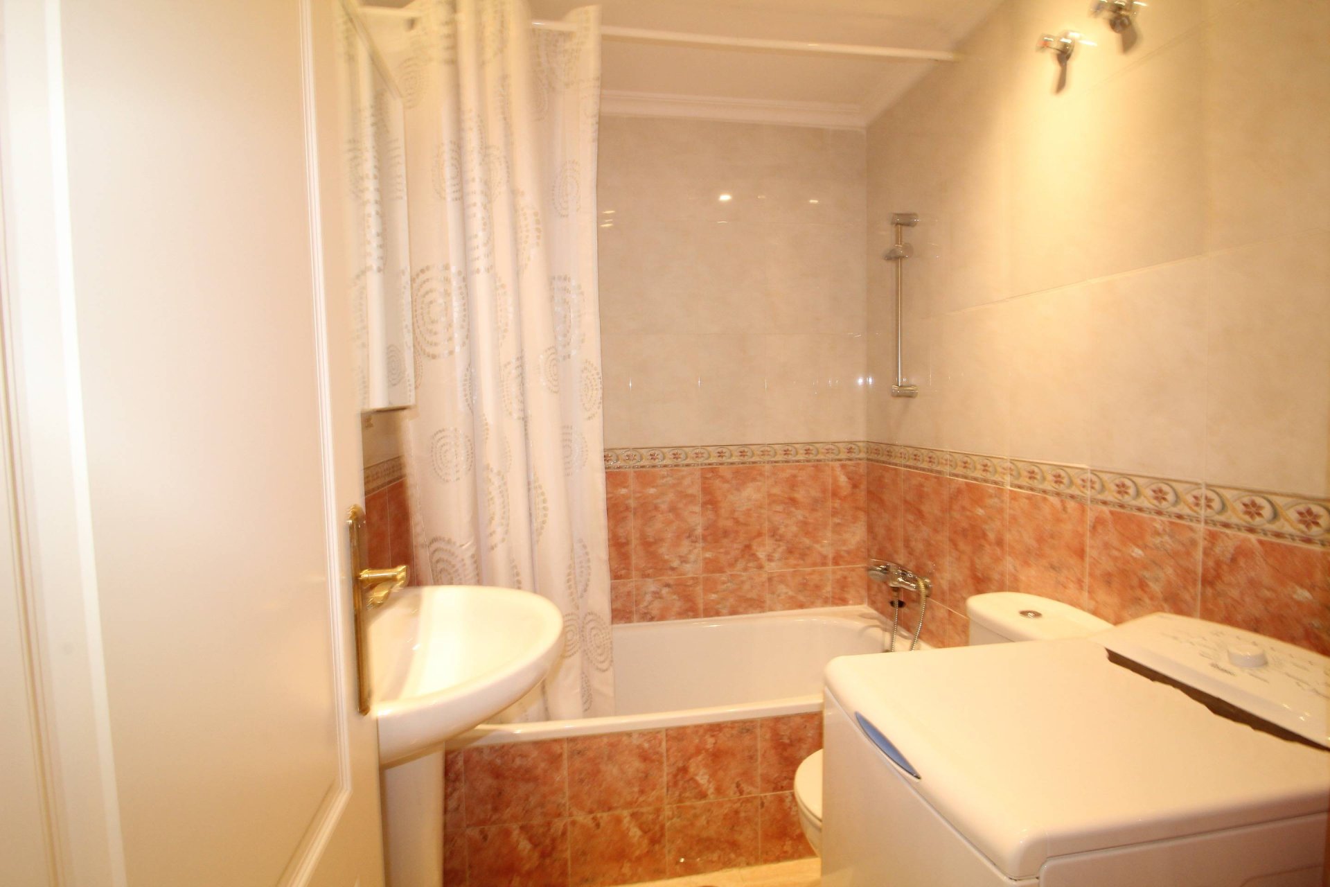Revânzare - Apartament -
Torrevieja - Centro