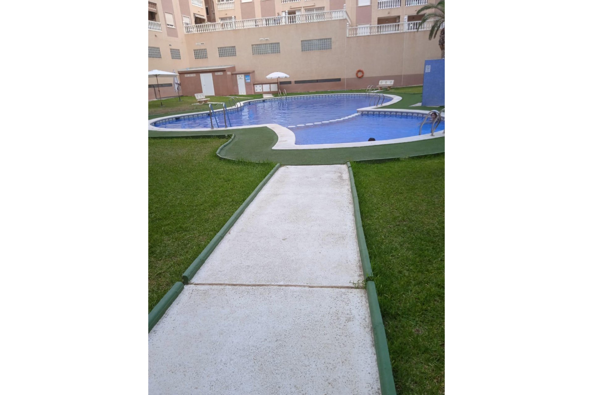 Revânzare - Apartament -
Torrevieja - Centro