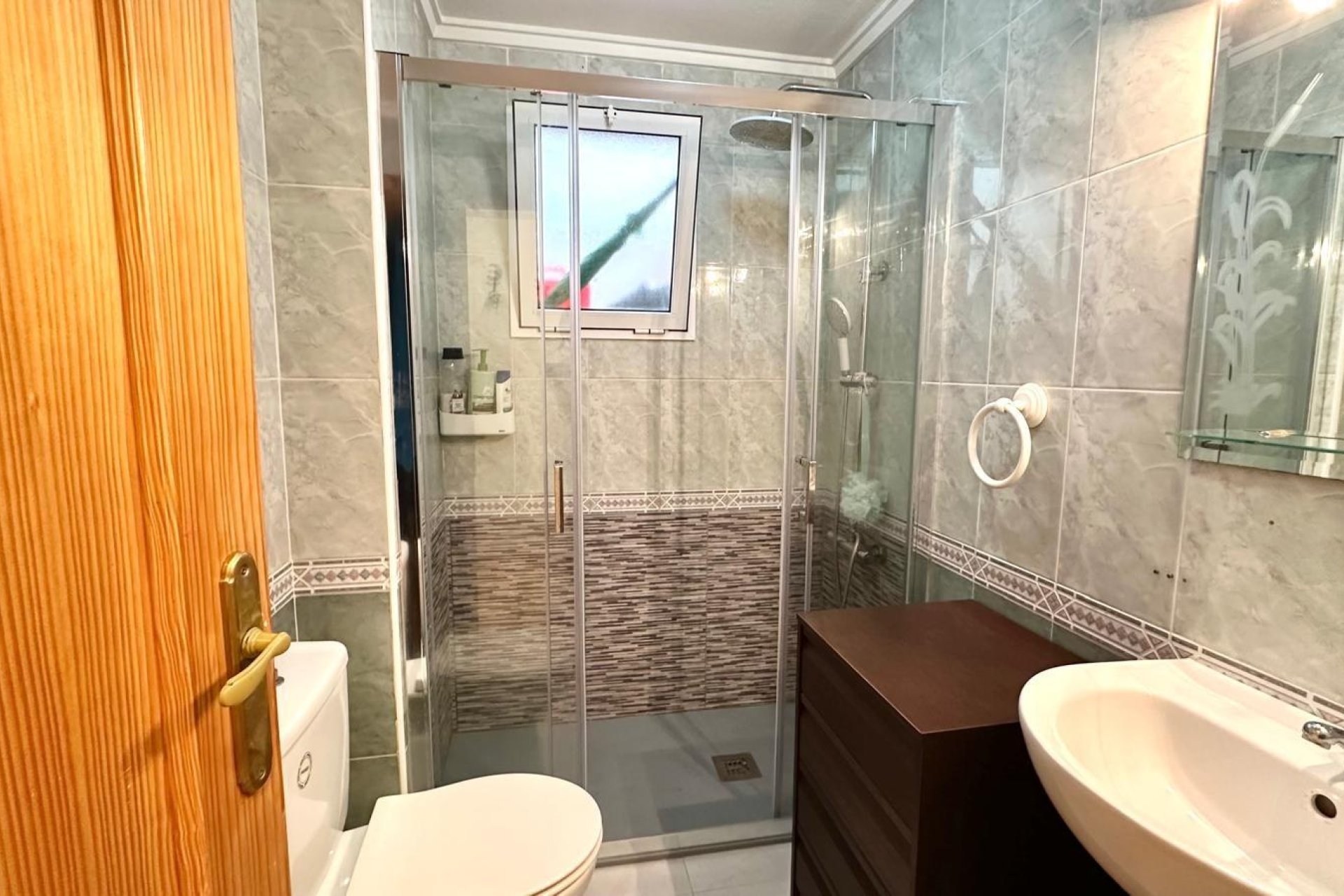 Revânzare - Apartament -
Torrevieja - Centro
