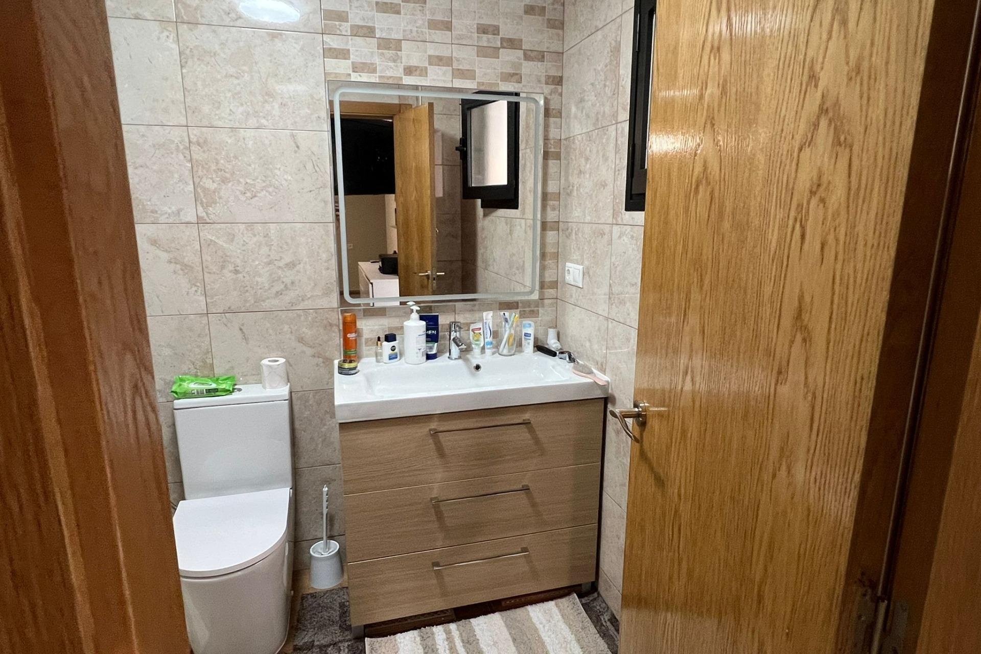 Revânzare - Apartament -
Torrevieja - Centro