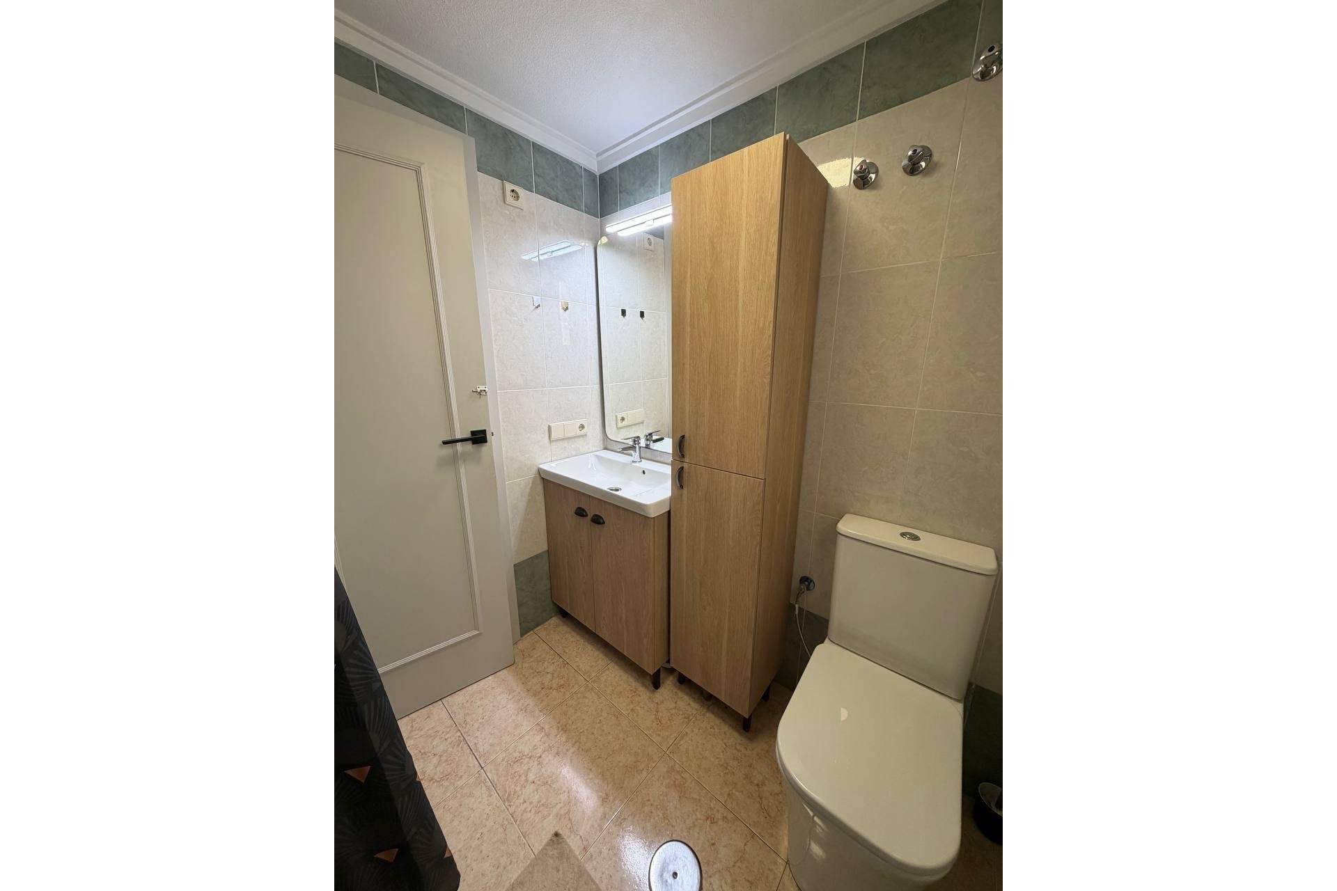 Revânzare - Apartament -
Torrevieja - Centro
