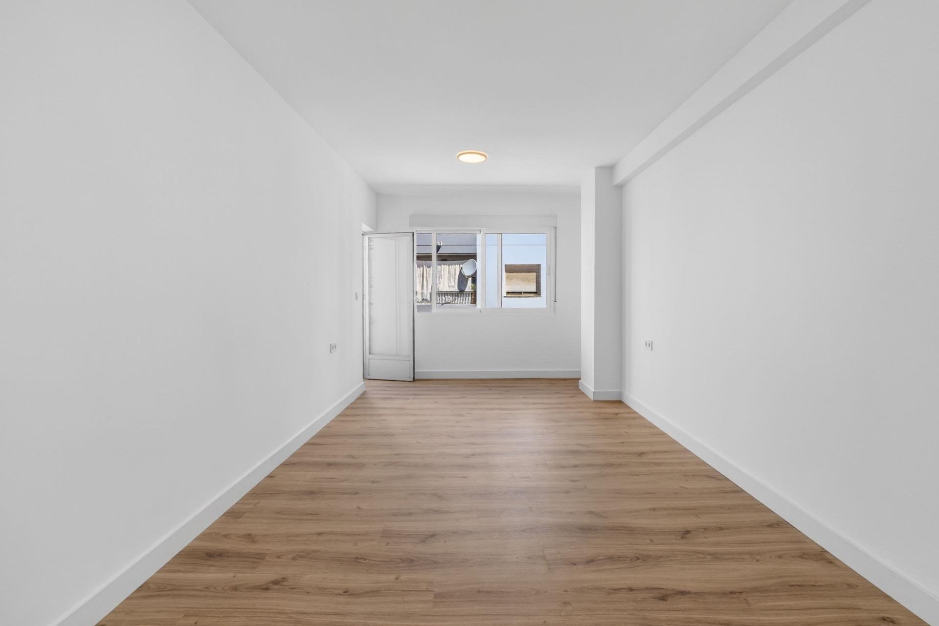 Revânzare - Apartament -
Torrevieja - Centro