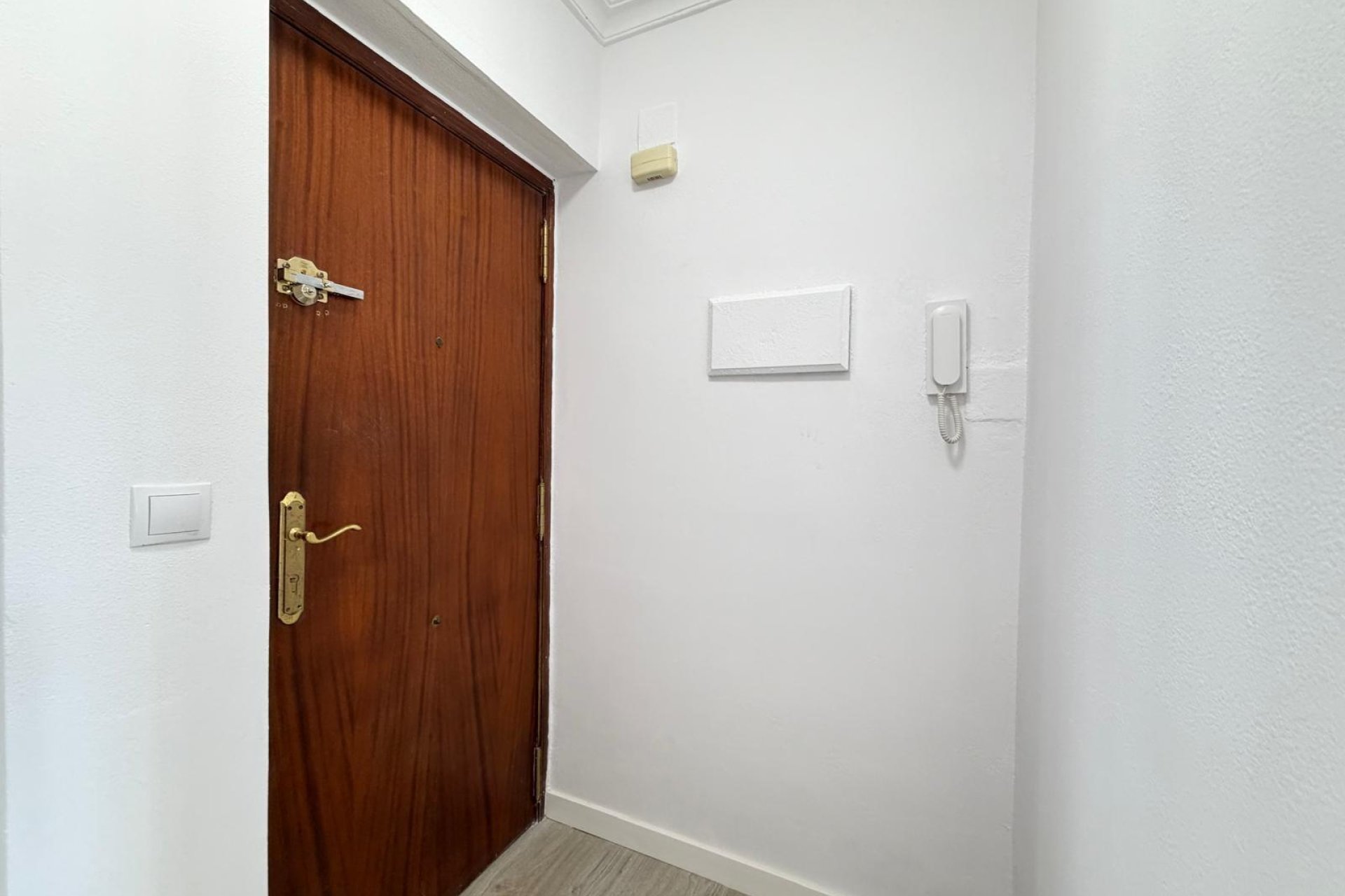 Revânzare - Apartament -
Torrevieja - Centro