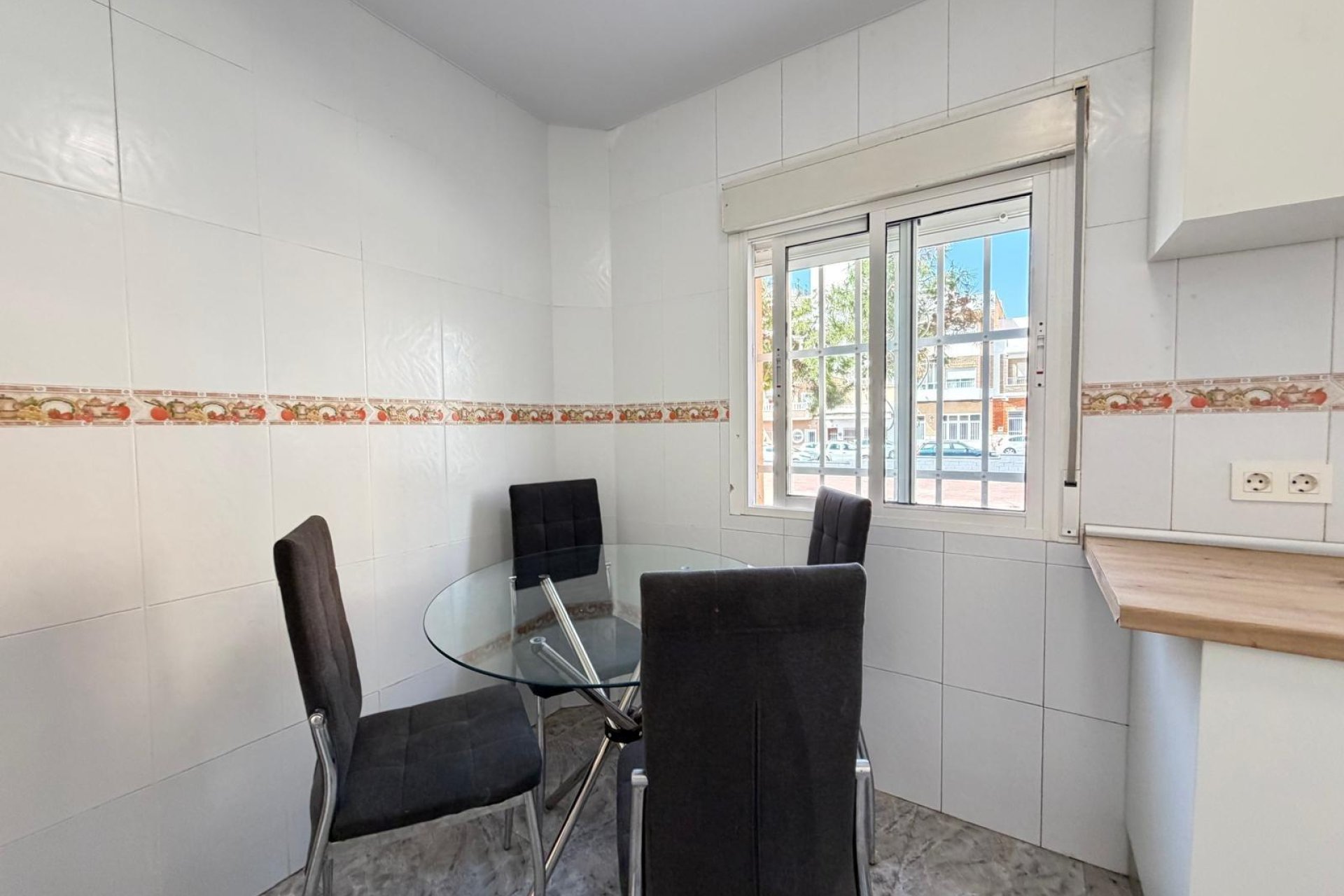 Revânzare - Apartament -
Torrevieja - Centro