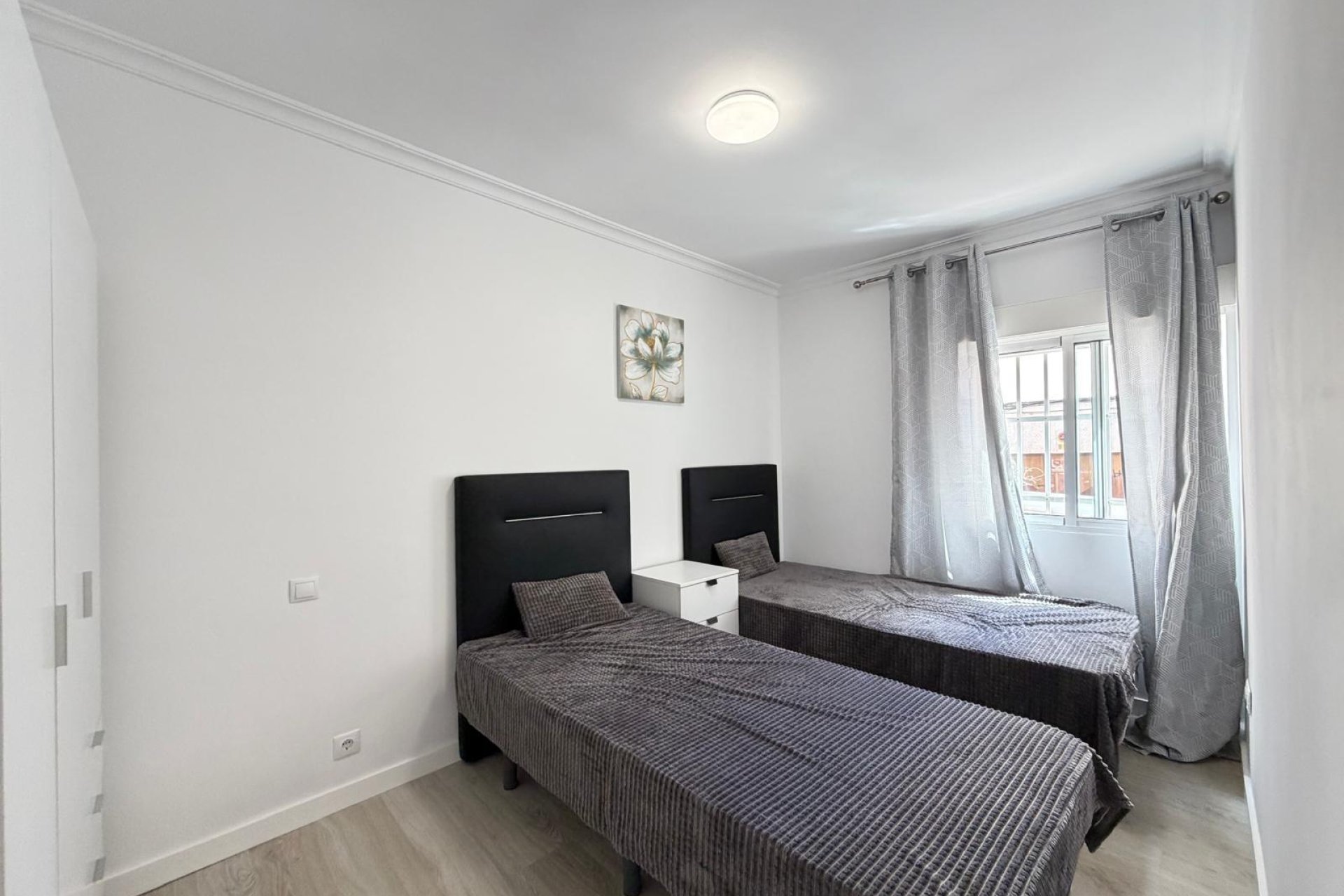 Revânzare - Apartament -
Torrevieja - Centro