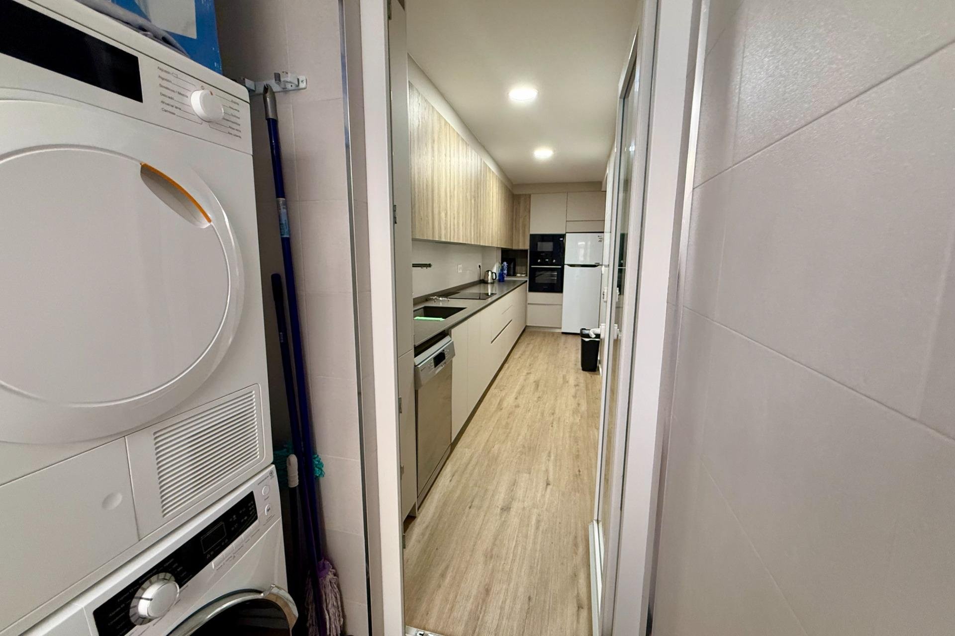 Revânzare - Apartament -
Torrevieja - Centro