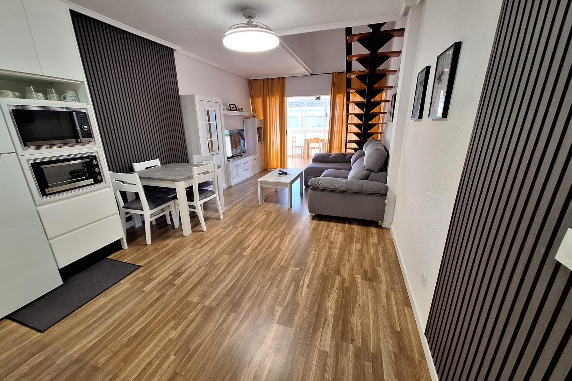 Revânzare - Apartament -
Torrevieja - Centro