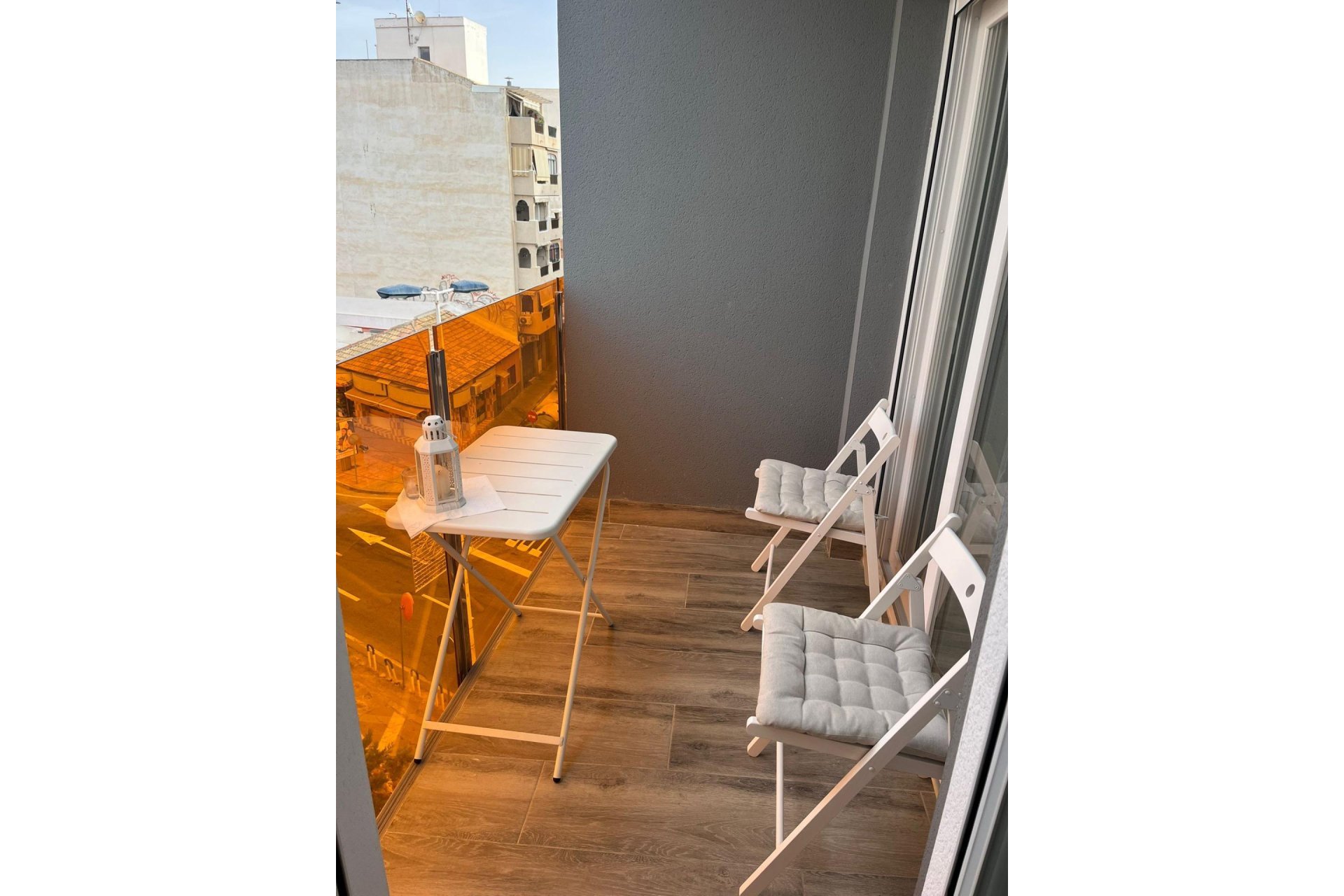 Revânzare - Apartament -
Torrevieja - Centro