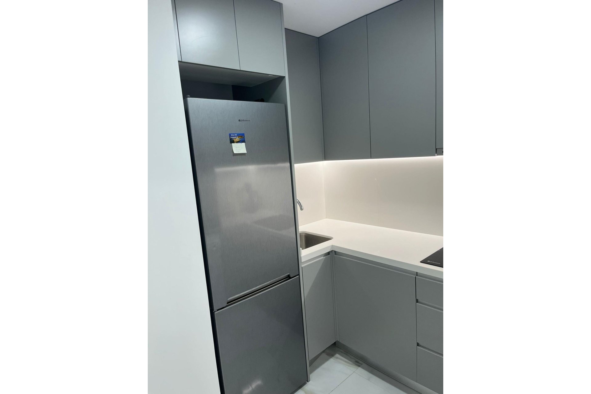 Revânzare - Apartament -
Torrevieja - Centro