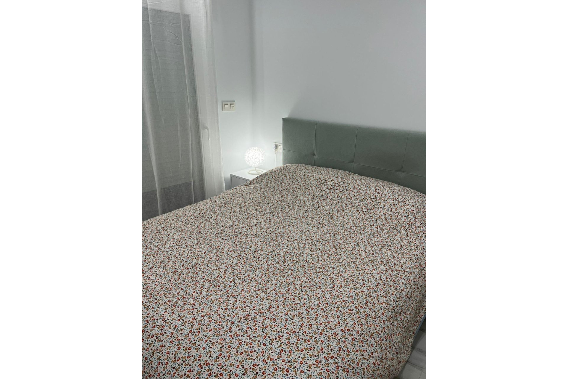 Revânzare - Apartament -
Torrevieja - Centro