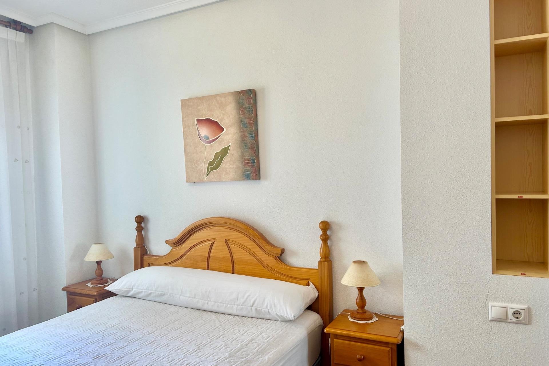 Revânzare - Apartament -
Torrevieja - Centro