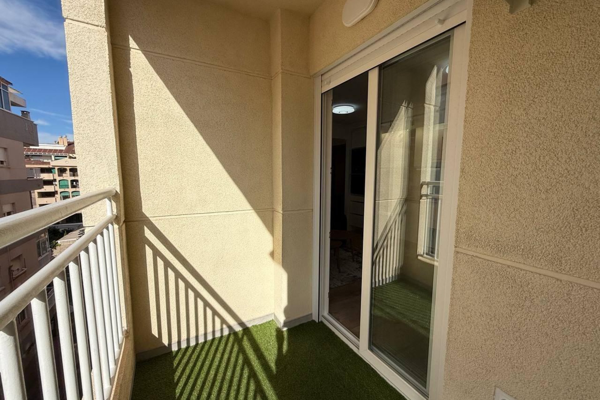 Revânzare - Apartament -
Torrevieja - Centro