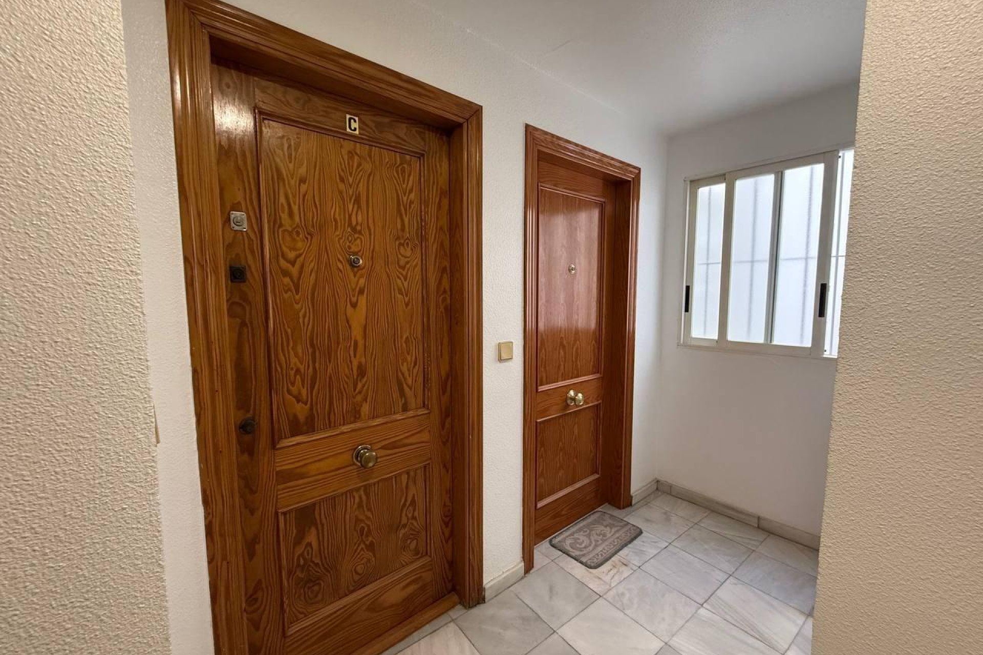 Revânzare - Apartament -
Torrevieja - Centro