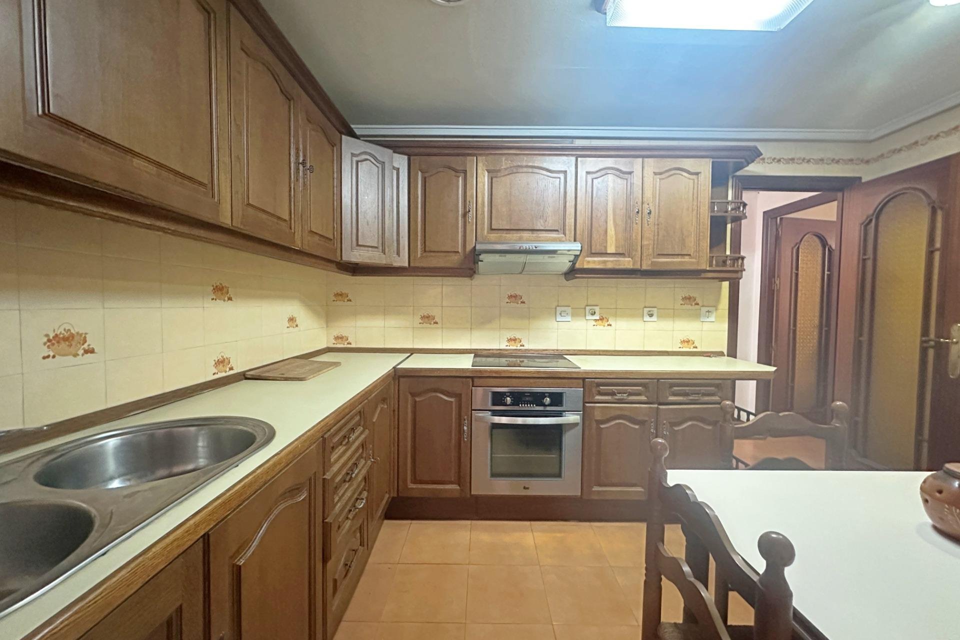 Revânzare - Apartament -
Torrevieja - Centro