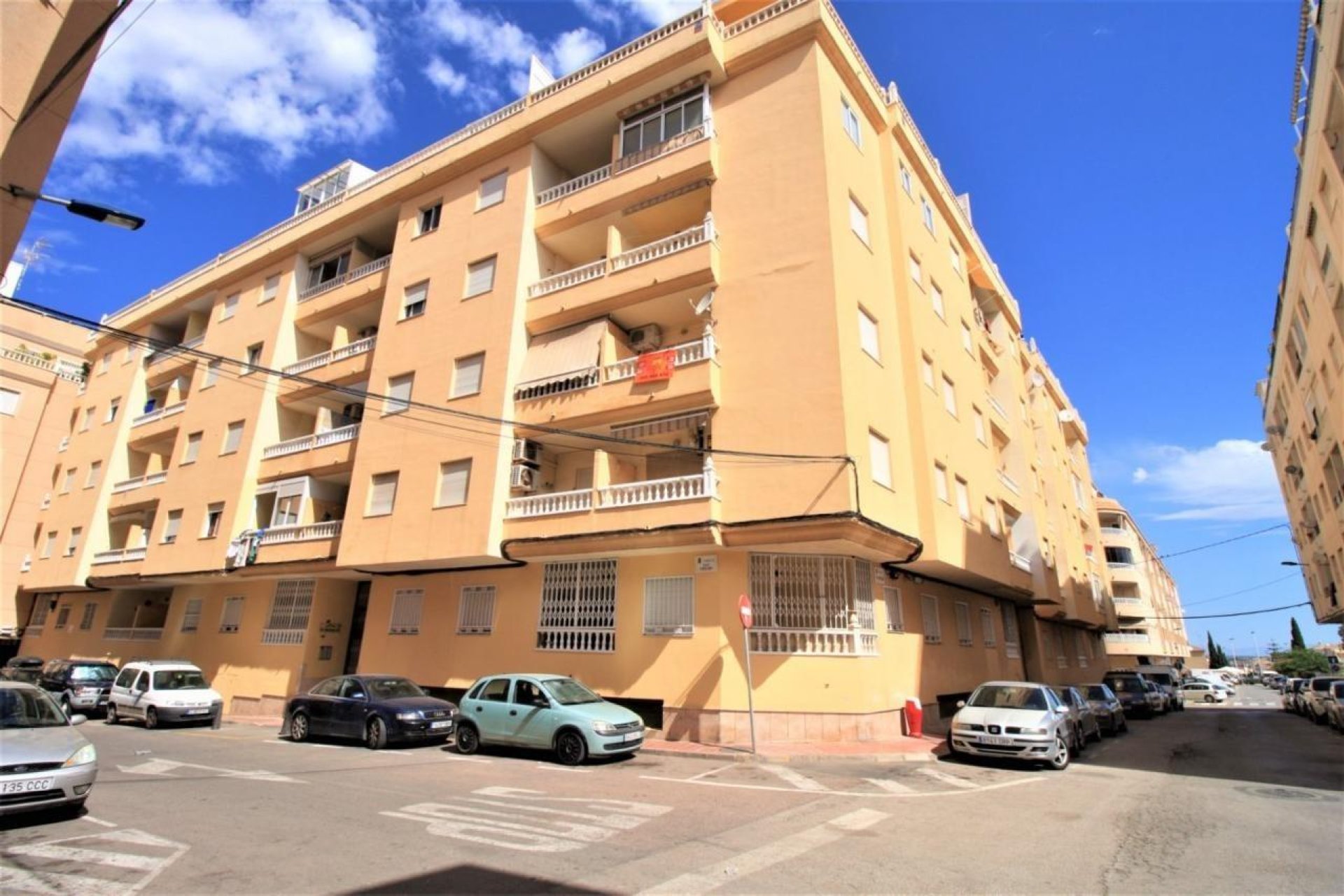 Revânzare - Apartament -
Torrevieja - Centro