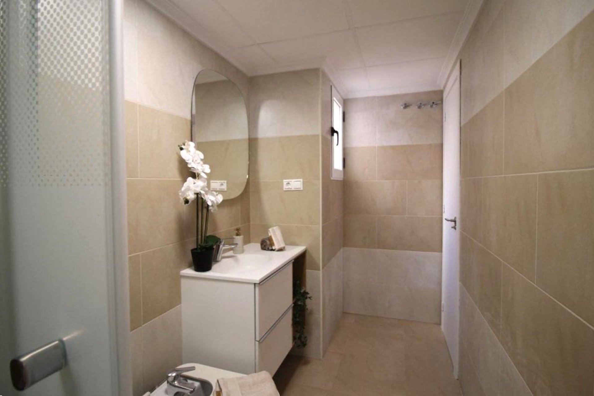 Revânzare - Apartament -
Torrevieja - Centro
