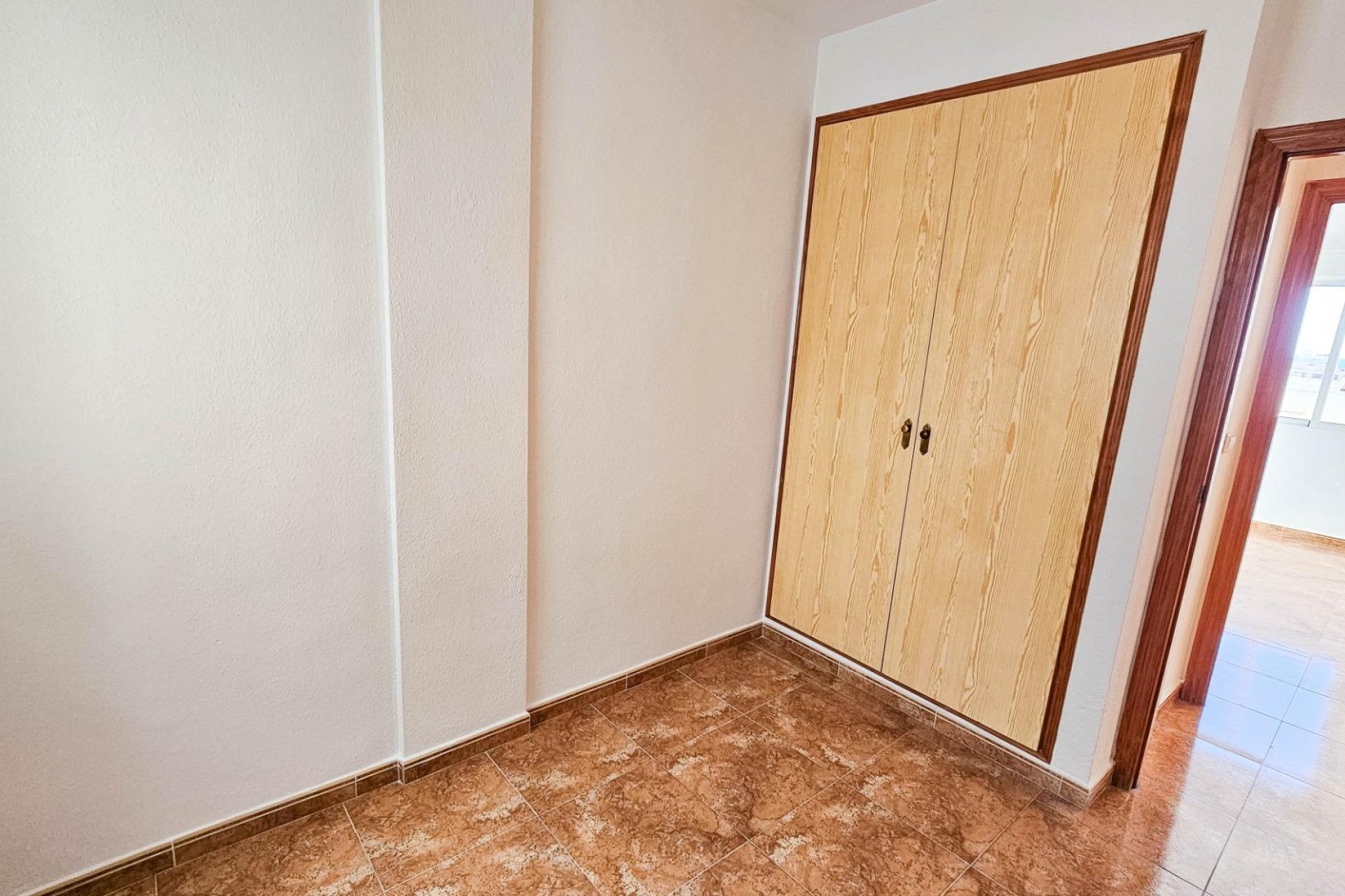 Revânzare - Apartament -
Torrevieja - Centro