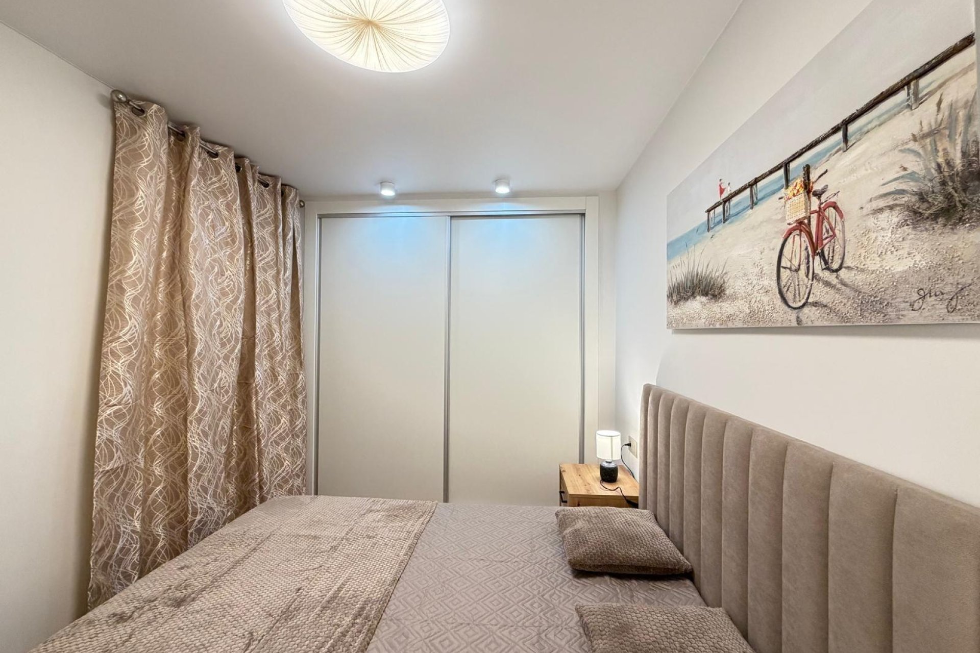 Revânzare - Apartament -
Torrevieja - Centro