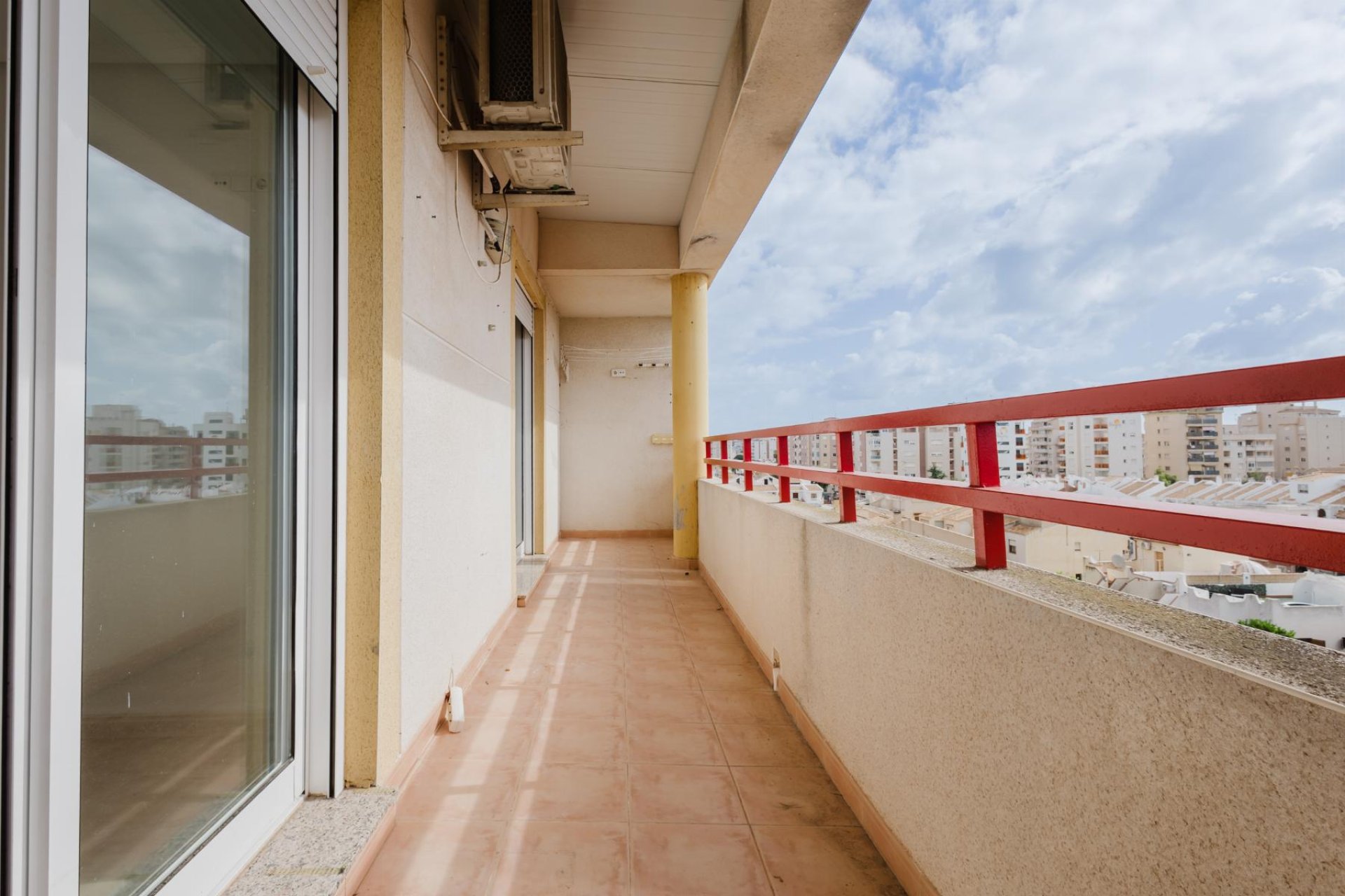 Revânzare - Apartament -
Torrevieja - Costa Blanca