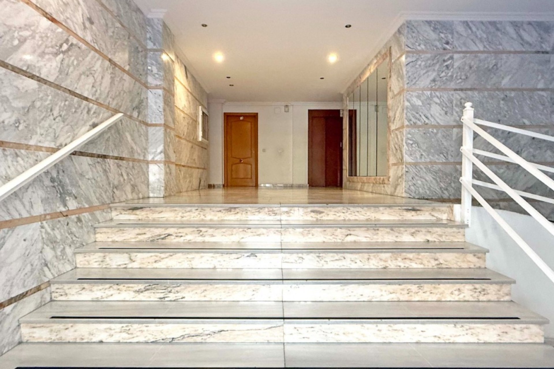 Revânzare - Apartament -
Torrevieja - Costa Blanca