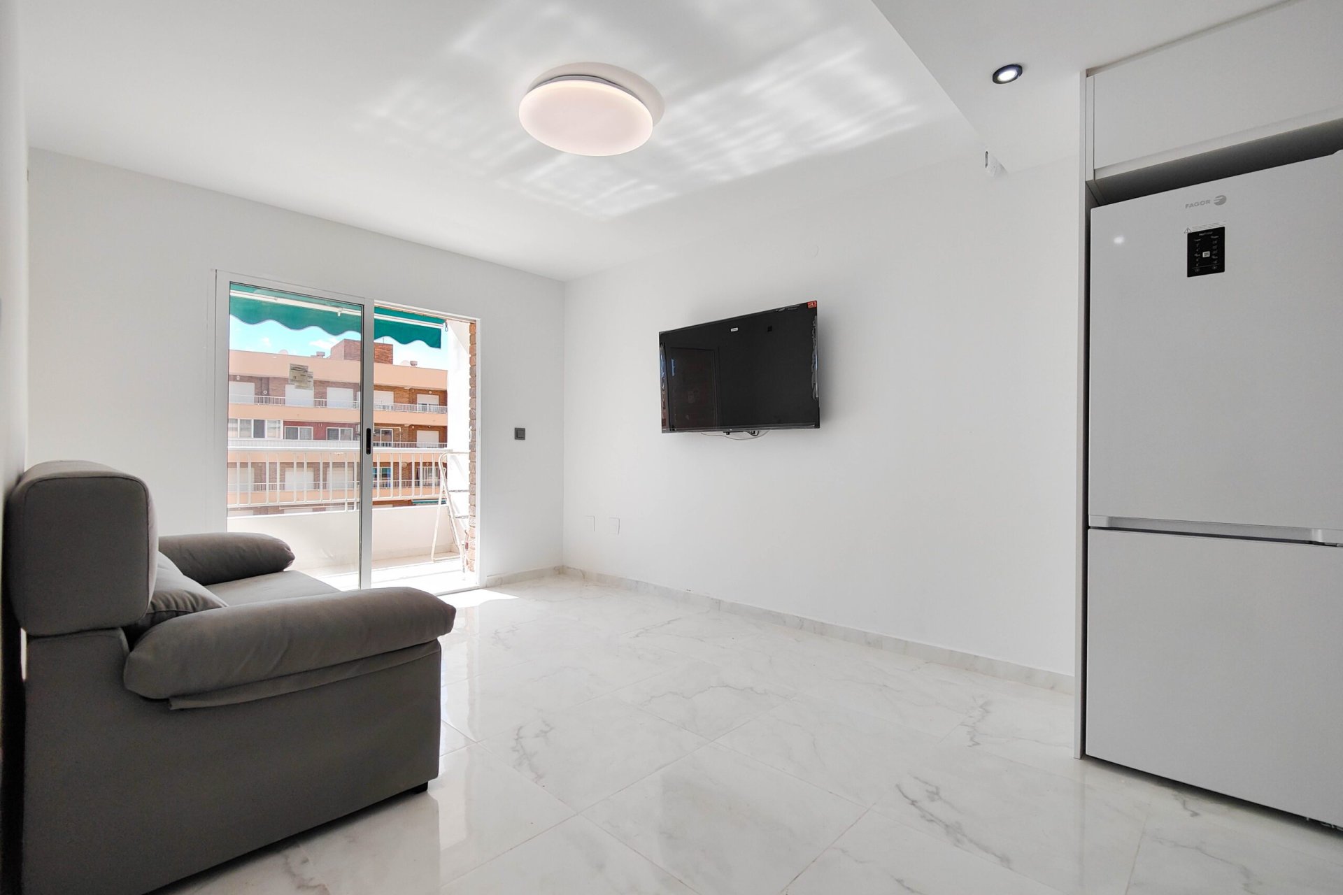 Revânzare - Apartament -
Torrevieja - Costa Blanca