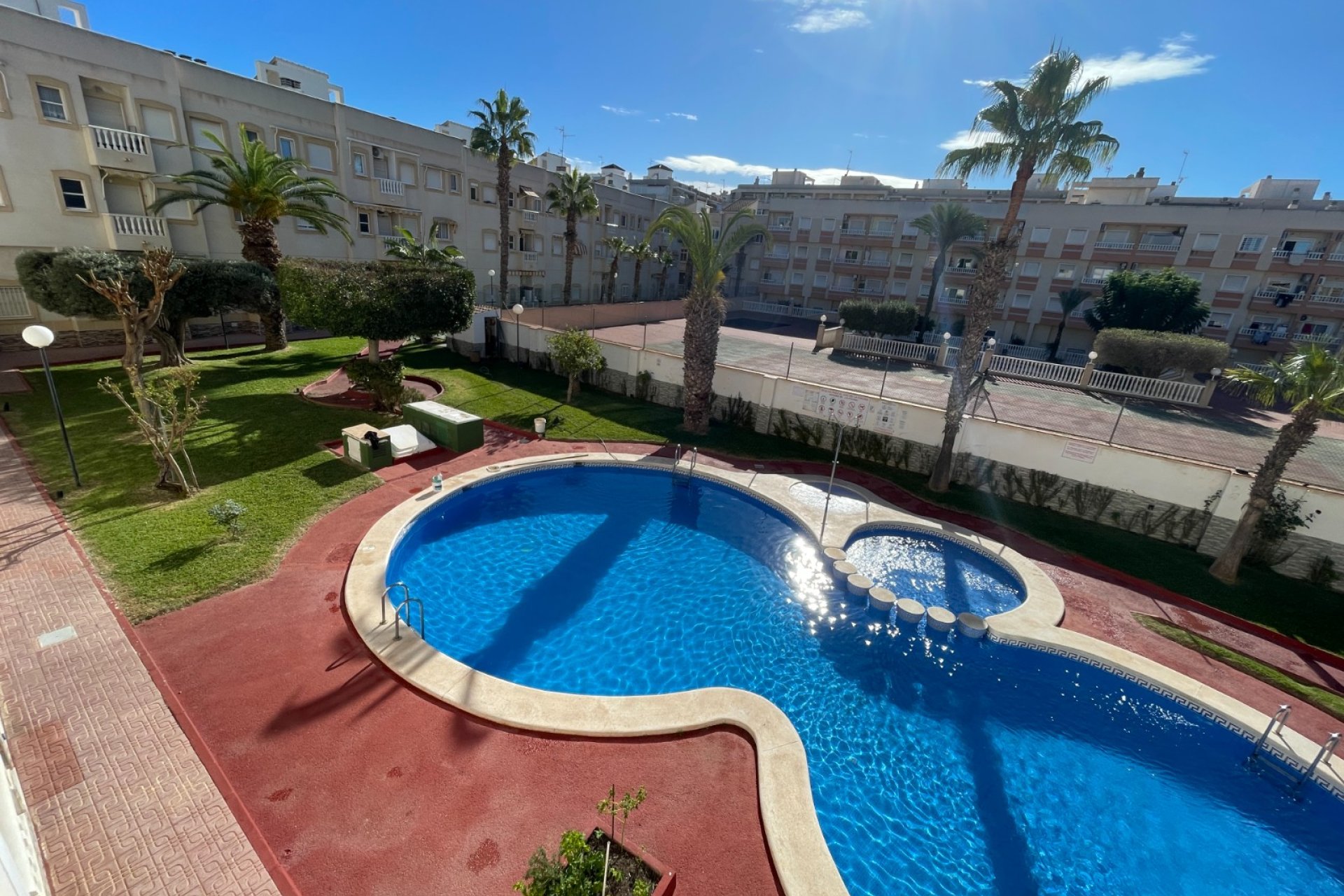 Revânzare - Apartament -
Torrevieja - Costa Blanca