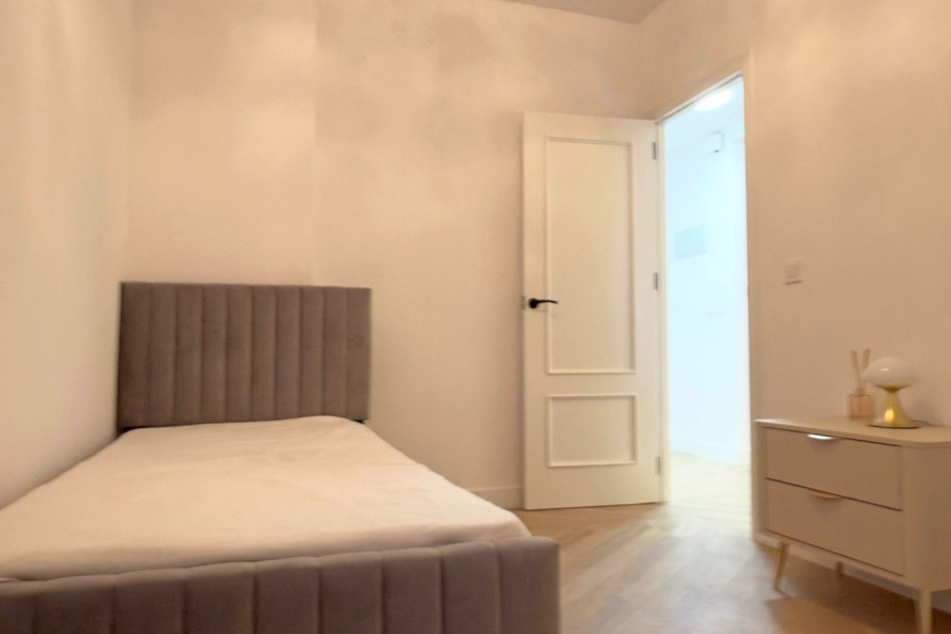 Revânzare - Apartament -
Torrevieja - Costa Blanca