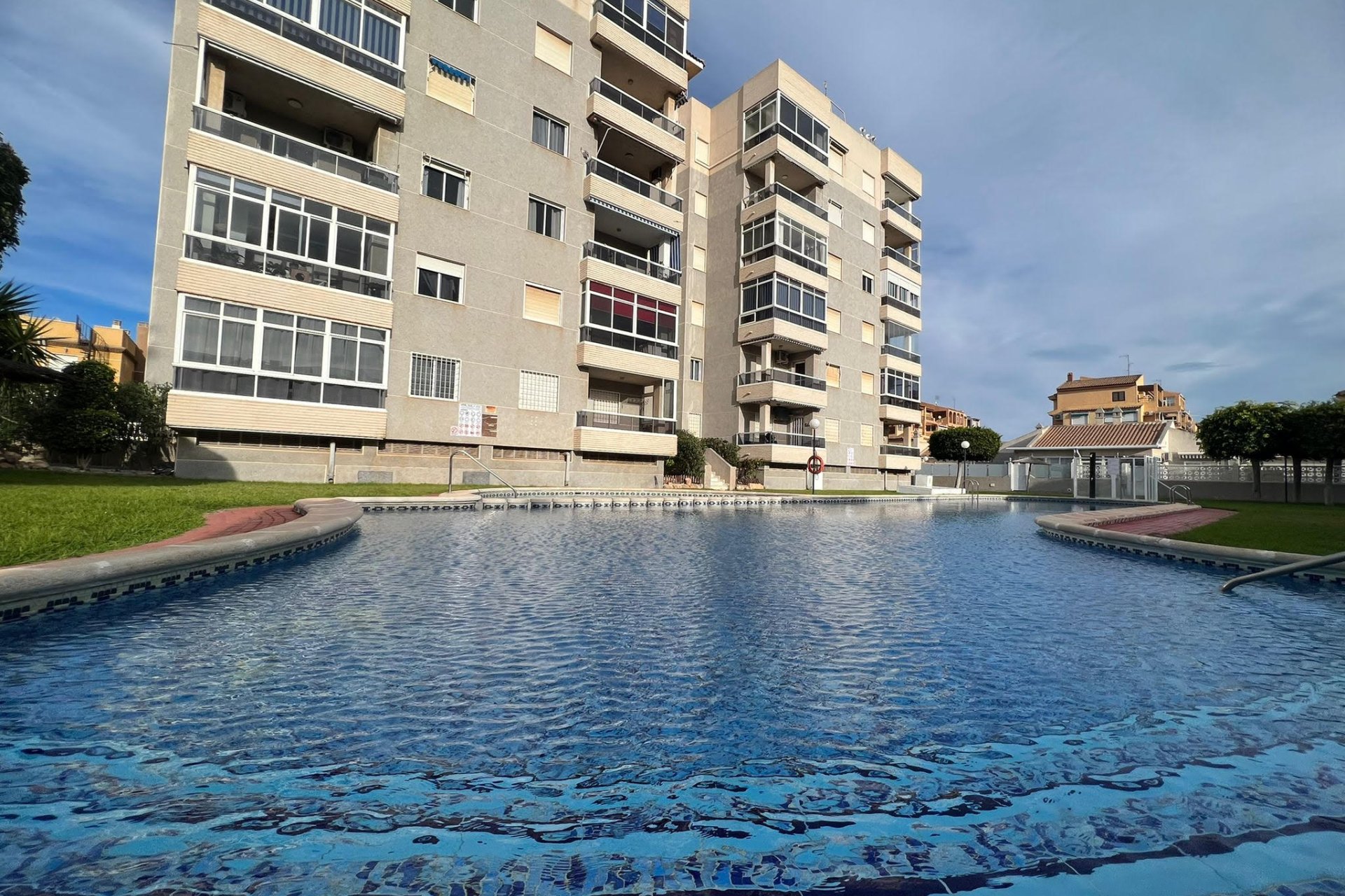 Revânzare - Apartament -
Torrevieja - Costa Blanca