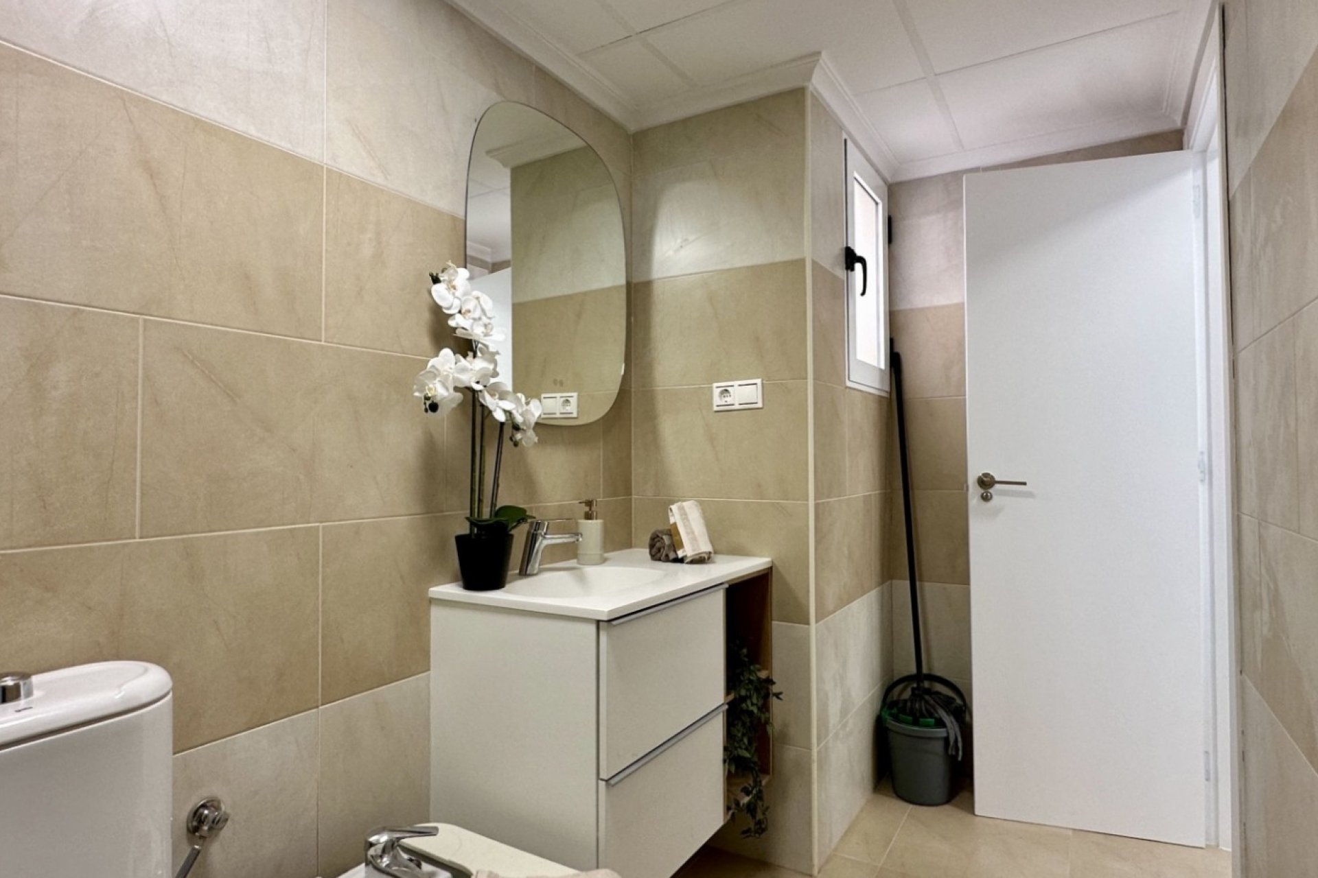 Revânzare - Apartament -
Torrevieja - Costa Blanca