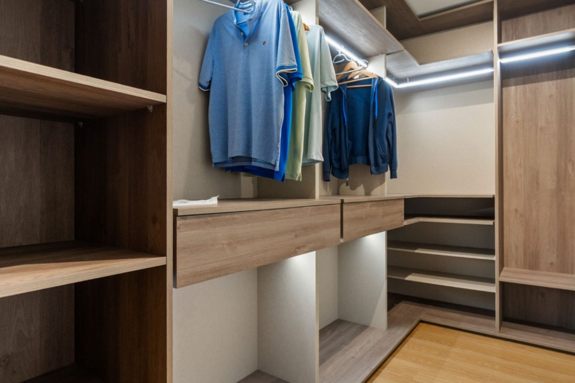 Revânzare - Apartament -
Torrevieja - Costa Blanca