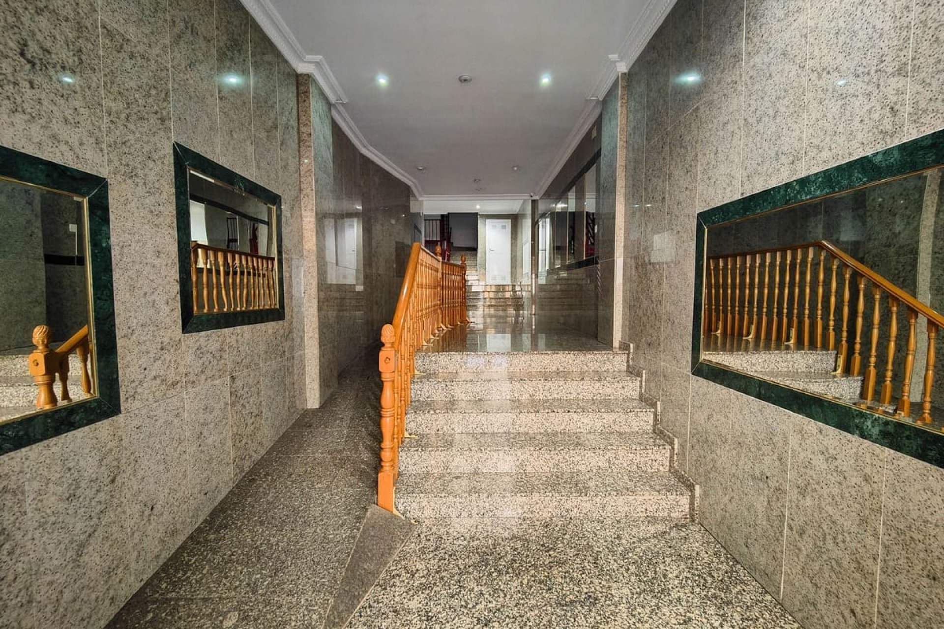 Revânzare - Apartament -
Torrevieja - Costa Blanca