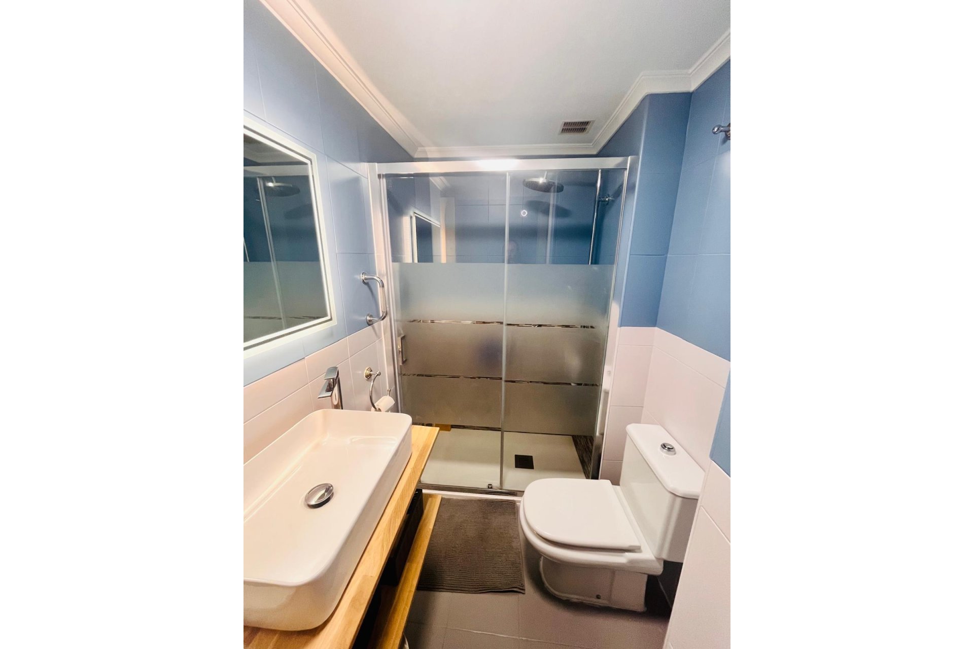 Revânzare - Apartament -
Torrevieja - Costa Blanca