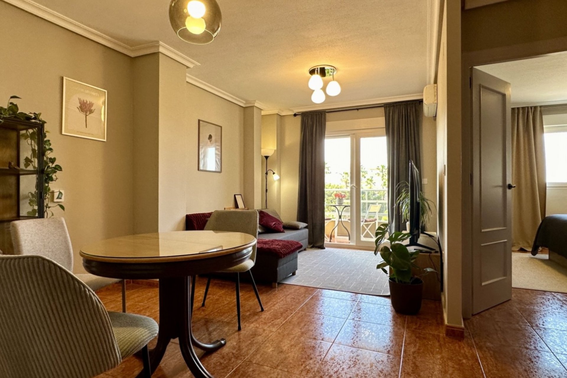 Revânzare - Apartament -
Torrevieja - Costa Blanca