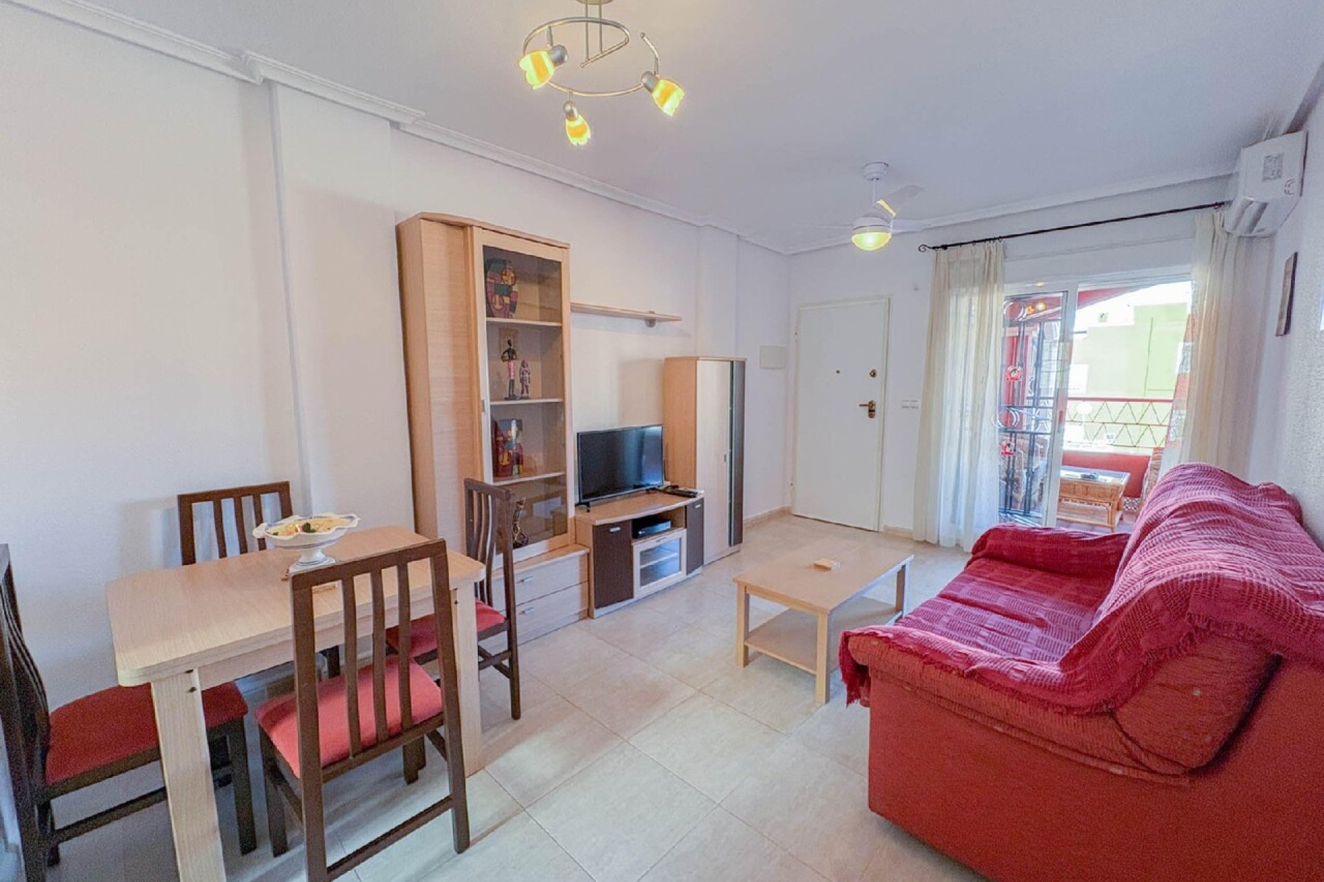 Revânzare - Apartament -
Torrevieja - Costa Blanca