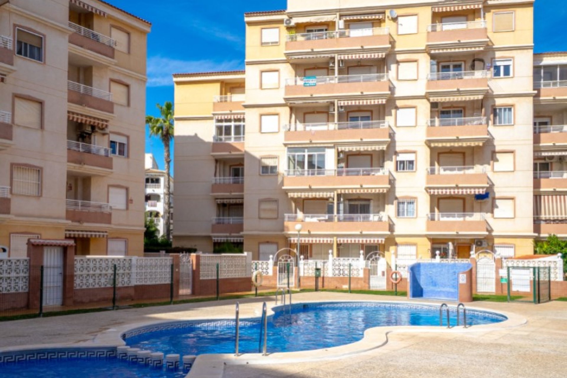 Revânzare - Apartament -
Torrevieja - Costa Blanca