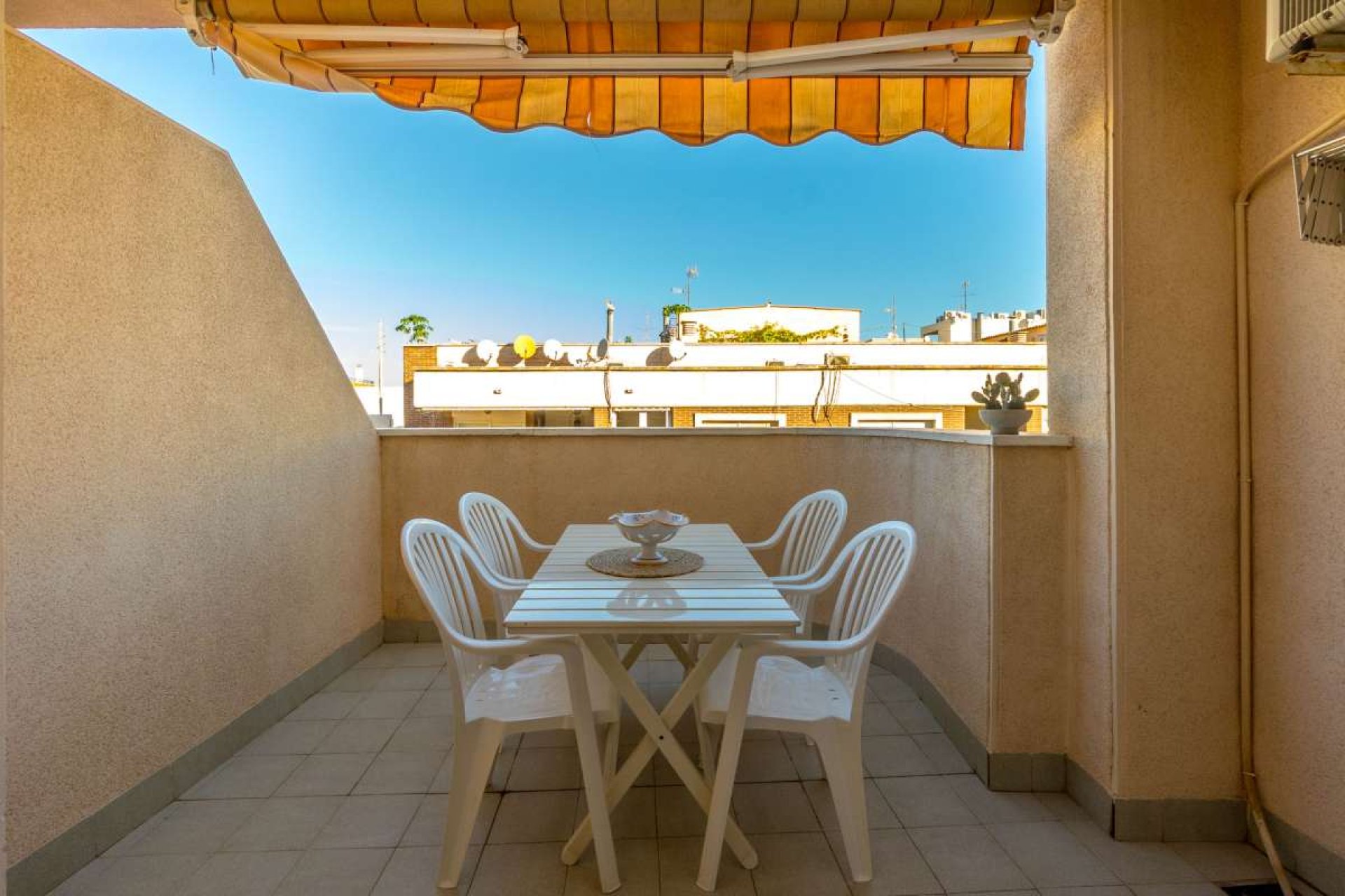 Revânzare - Apartament -
Torrevieja - Costa Blanca