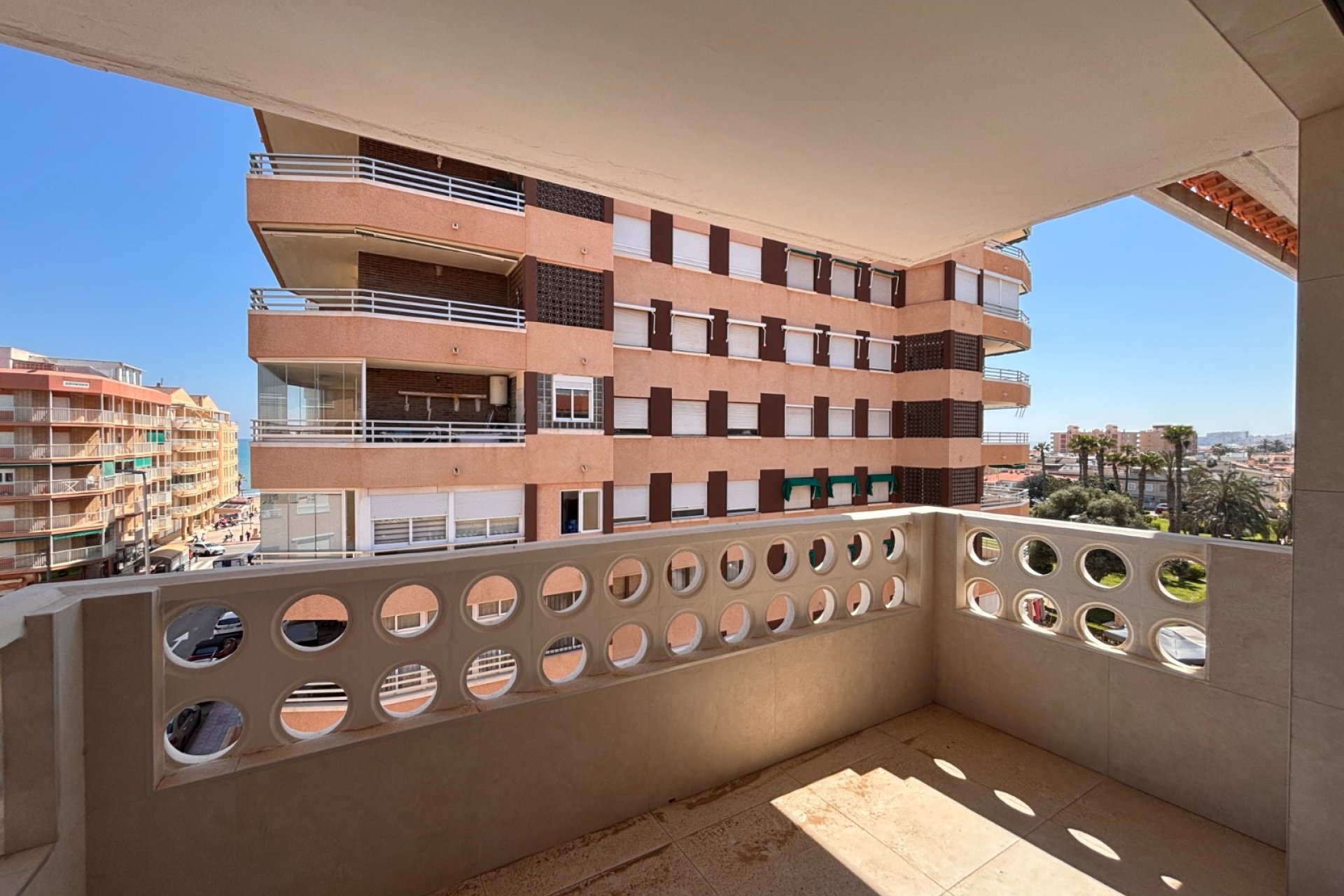 Revânzare - Apartament -
Torrevieja - Costa Blanca