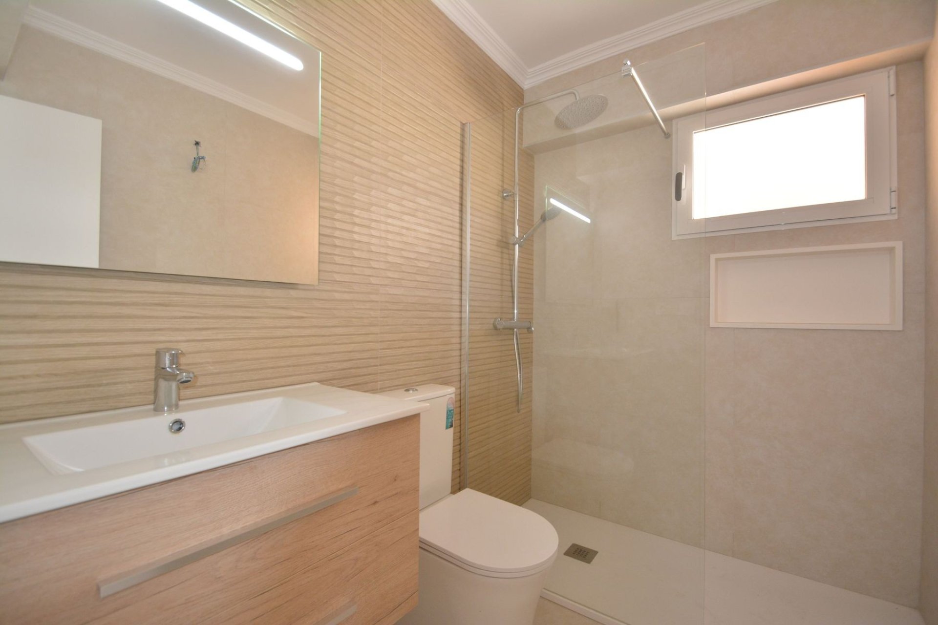 Revânzare - Apartament -
Torrevieja - Costa Blanca