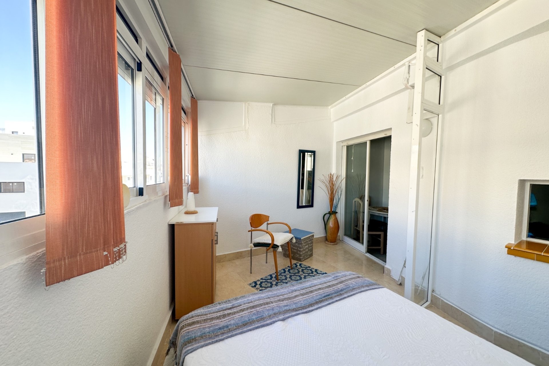 Revânzare - Apartament -
Torrevieja - Costa Blanca