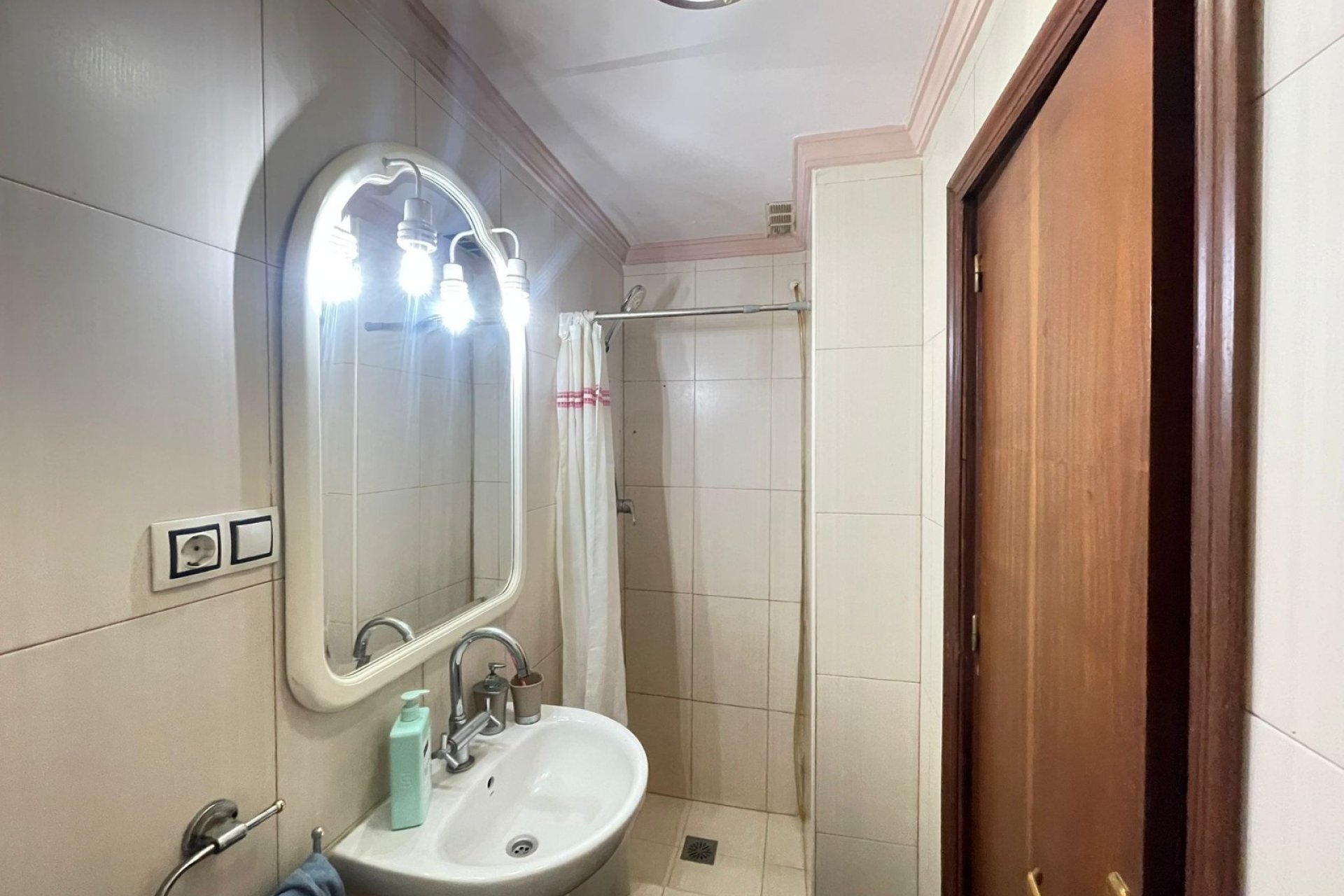 Revânzare - Apartament -
Torrevieja - Costa Blanca