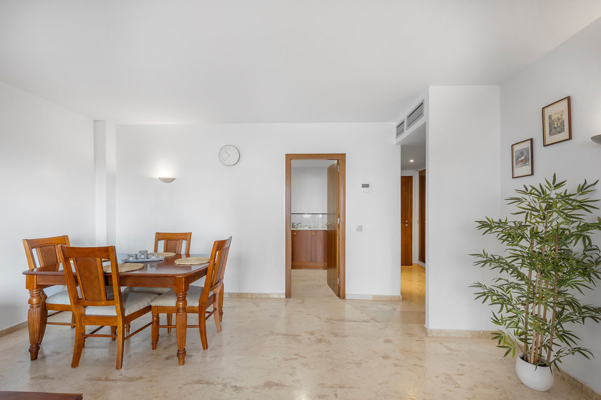 Revânzare - Apartament -
Torrevieja - Costa Blanca