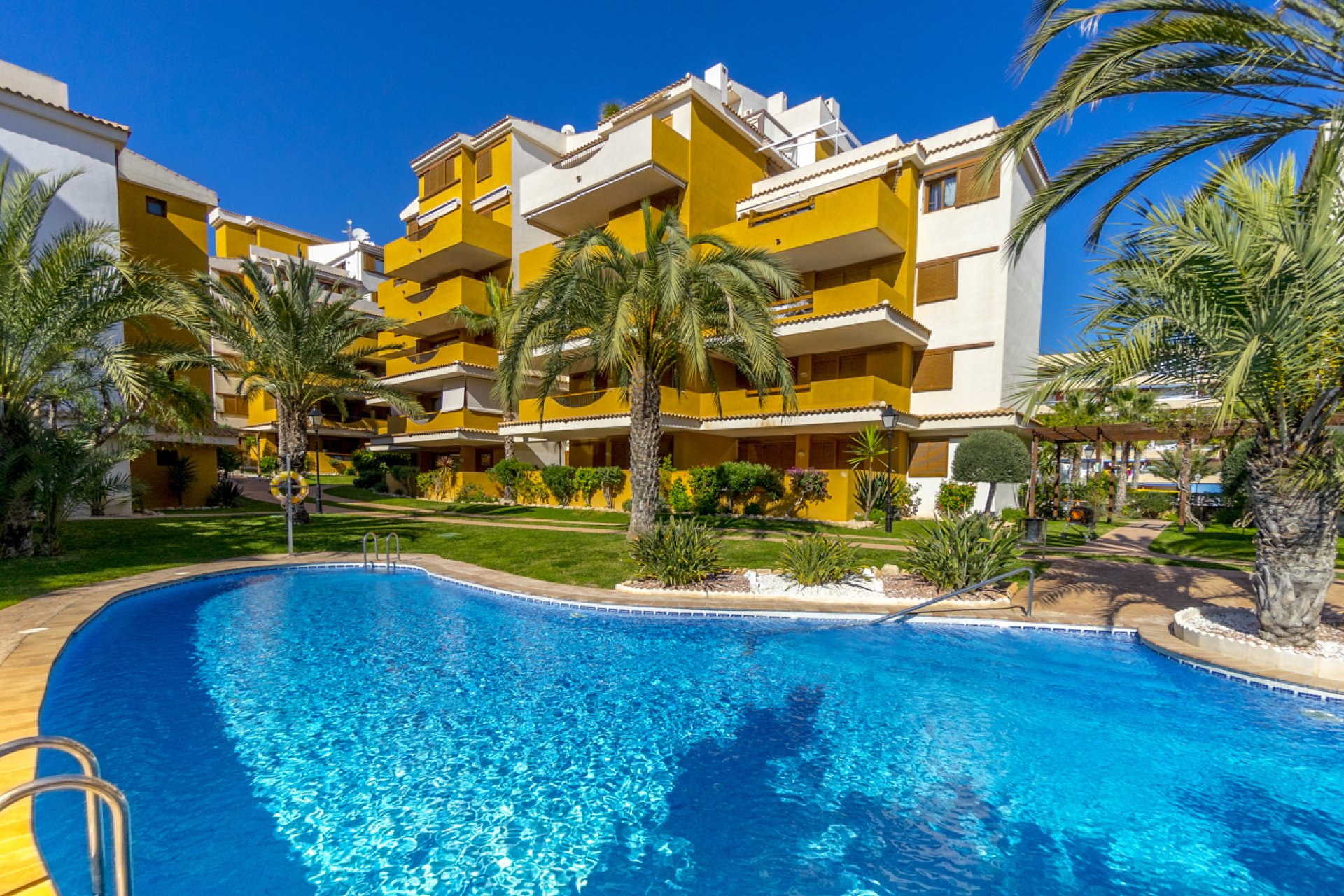 Revânzare - Apartament -
Torrevieja - Costa Blanca