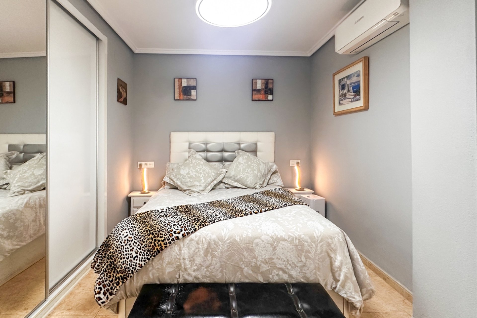 Revânzare - Apartament -
Torrevieja - Costa Blanca