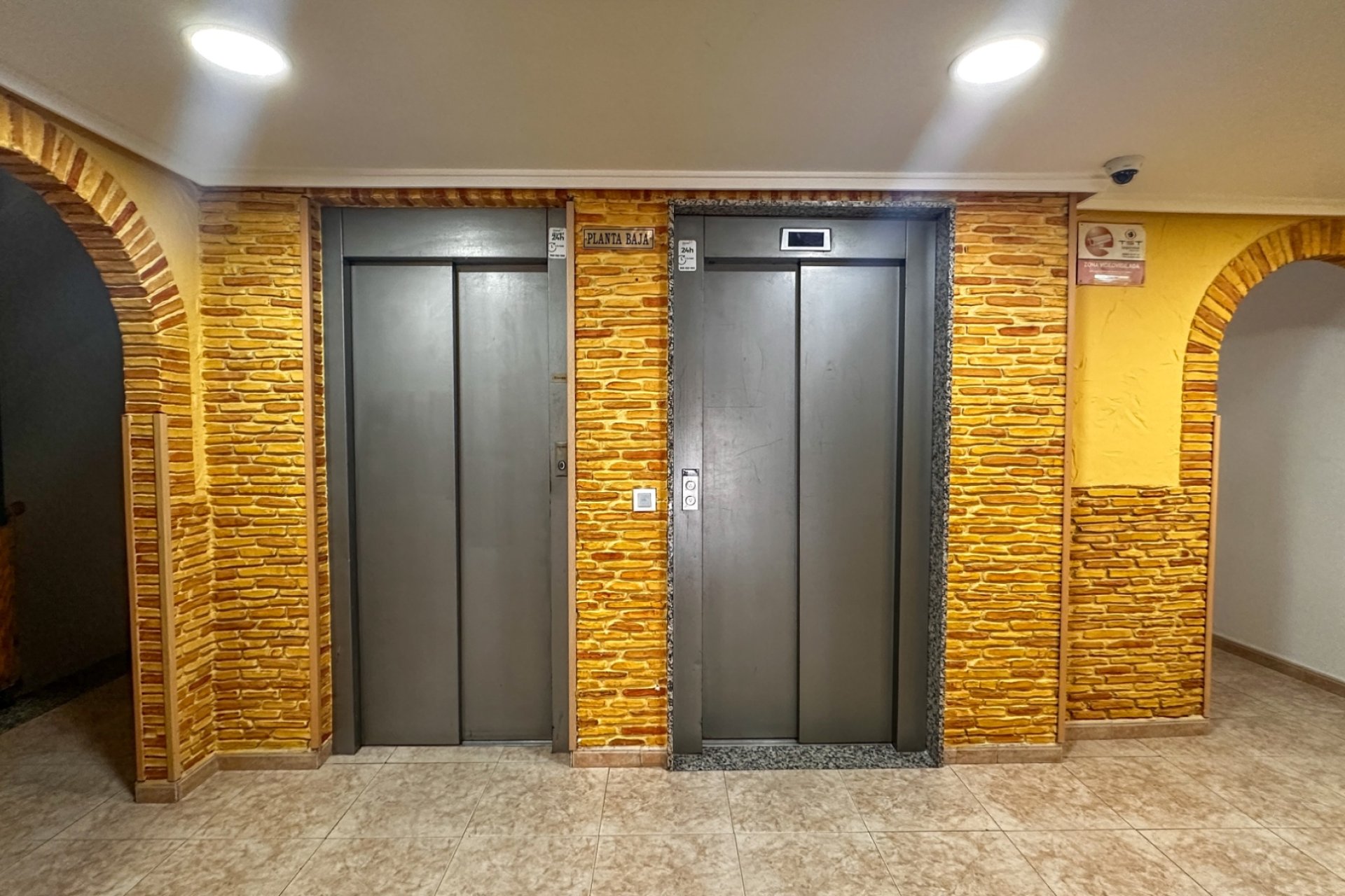 Revânzare - Apartament -
Torrevieja - Costa Blanca