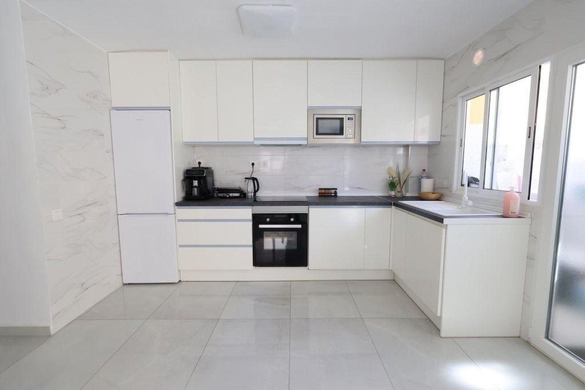 Revânzare - Apartament -
Torrevieja - Costa Blanca