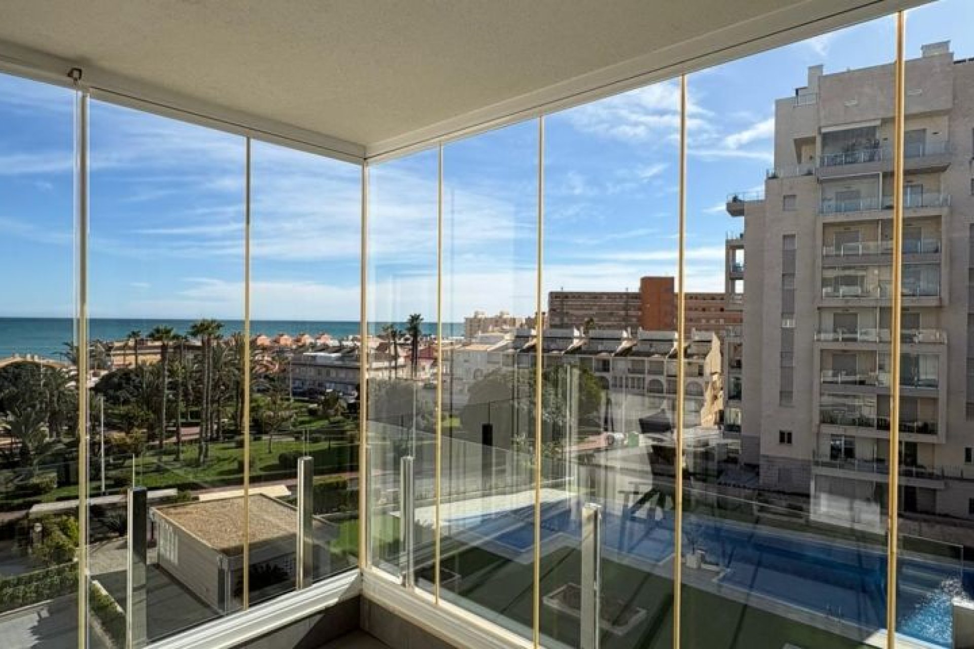 Revânzare - Apartament -
Torrevieja - Costa Blanca